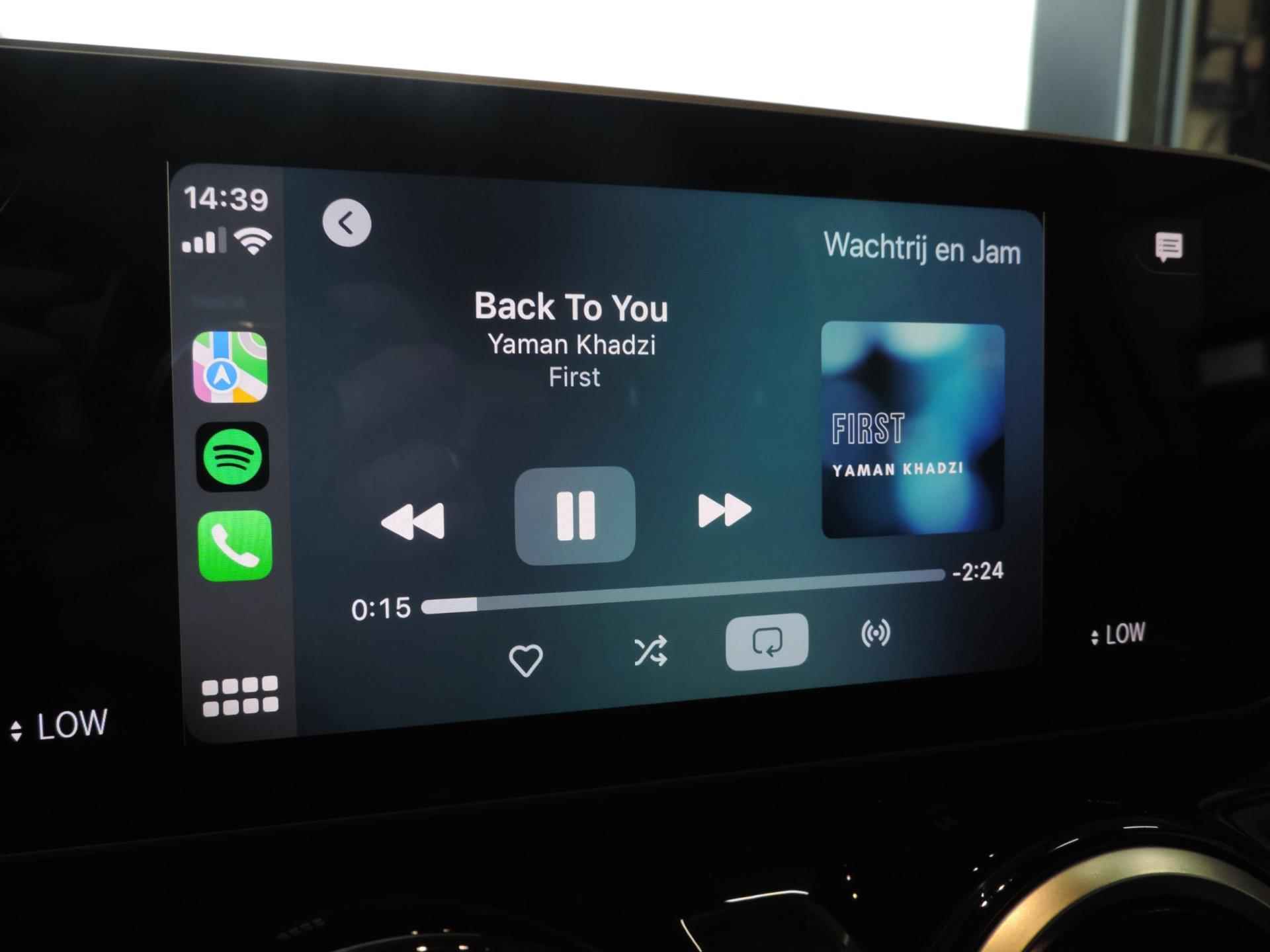 Mercedes-Benz B-klasse 180 Business Solution AMG AUTOMAAT | Panodak | Wegkl.Th | Camera | 18'' Allseason | CarPlay | Keyless | LED - 57/85