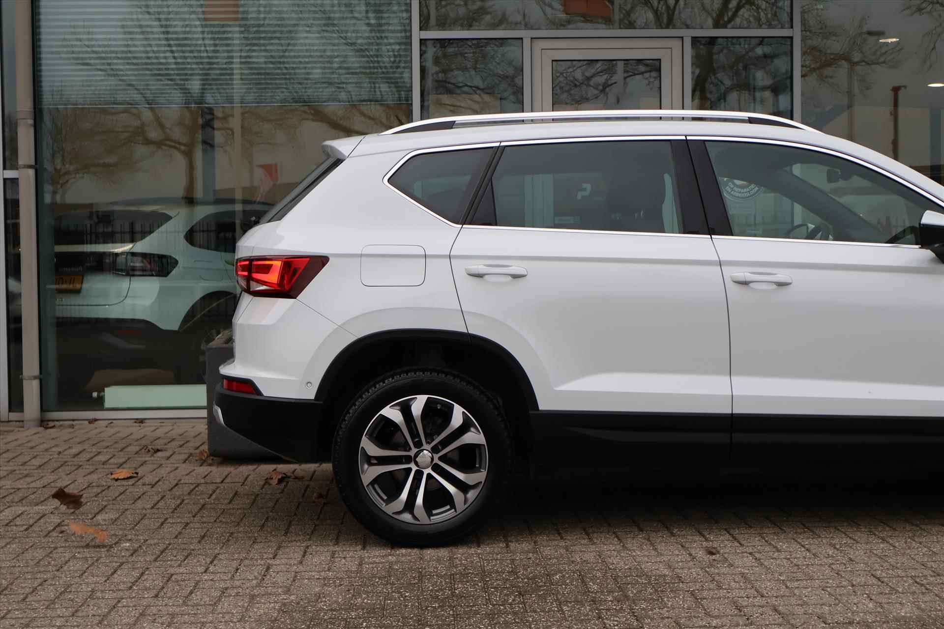 Seat Ateca 1.4 Xcellence TSI 150PK DSG | Keyless | Carplay | 360 Camera | Trekhaak | Climate | Cruise - 10/43