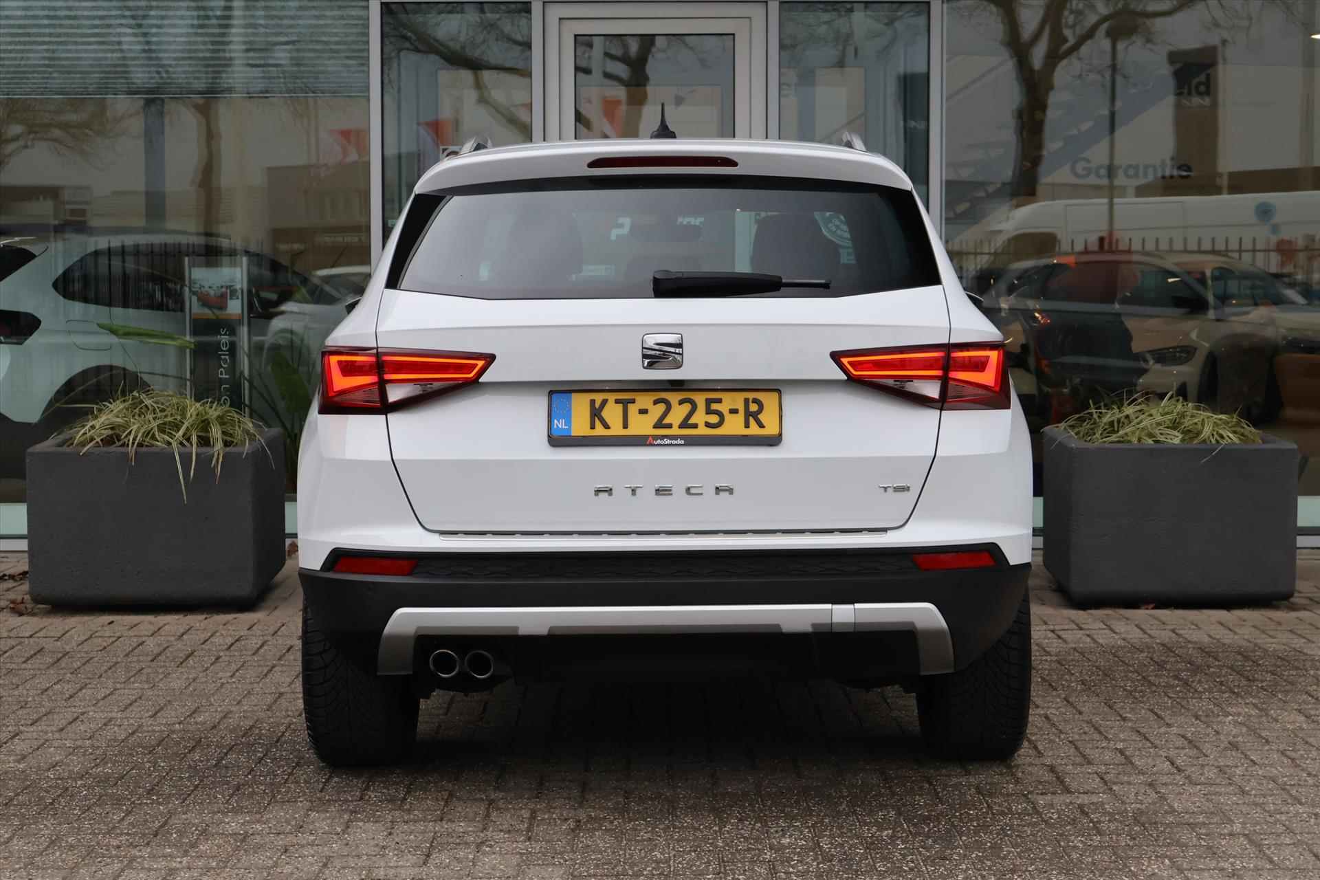 Seat Ateca 1.4 Xcellence TSI 150PK DSG | Keyless | Carplay | 360 Camera | Trekhaak | Climate | Cruise - 13/43