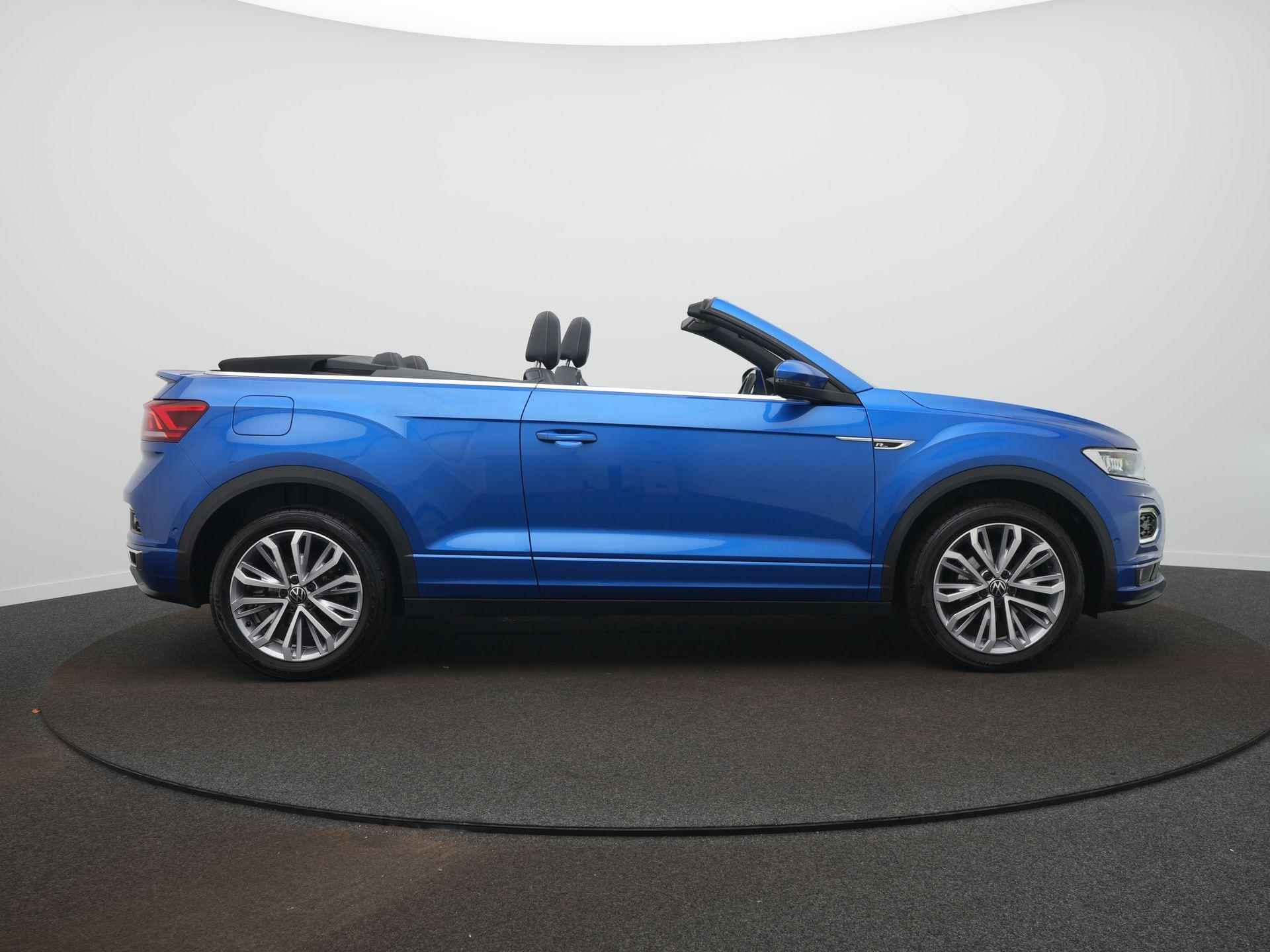 Volkswagen T-Roc Cabrio 1.5 TSI R-Line Leer - Navigatie - Winterpakket - Camera - 4/52