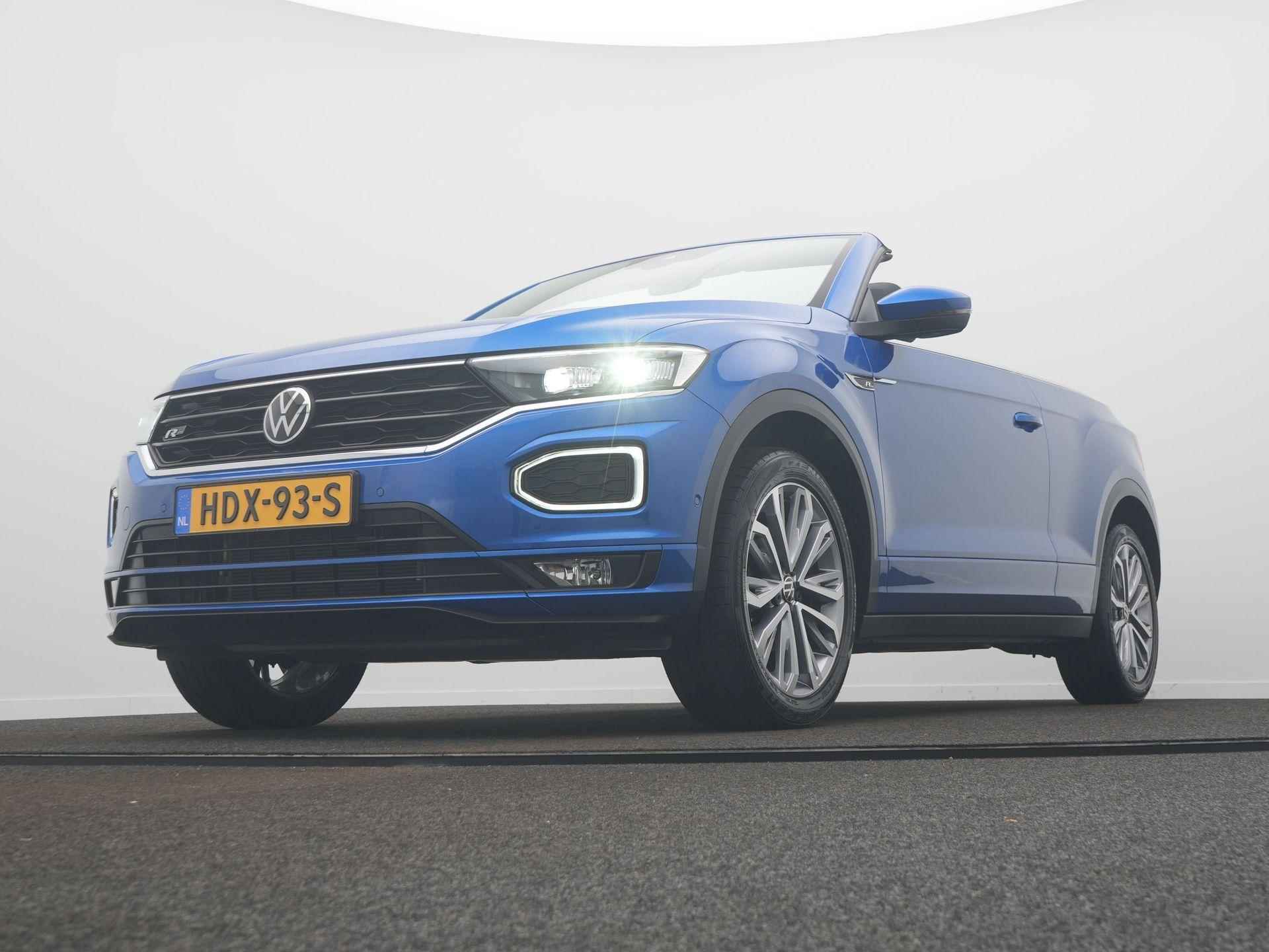 Volkswagen T-Roc Cabrio 1.5 TSI R-Line Leer - Navigatie - Winterpakket - Camera - 9/52