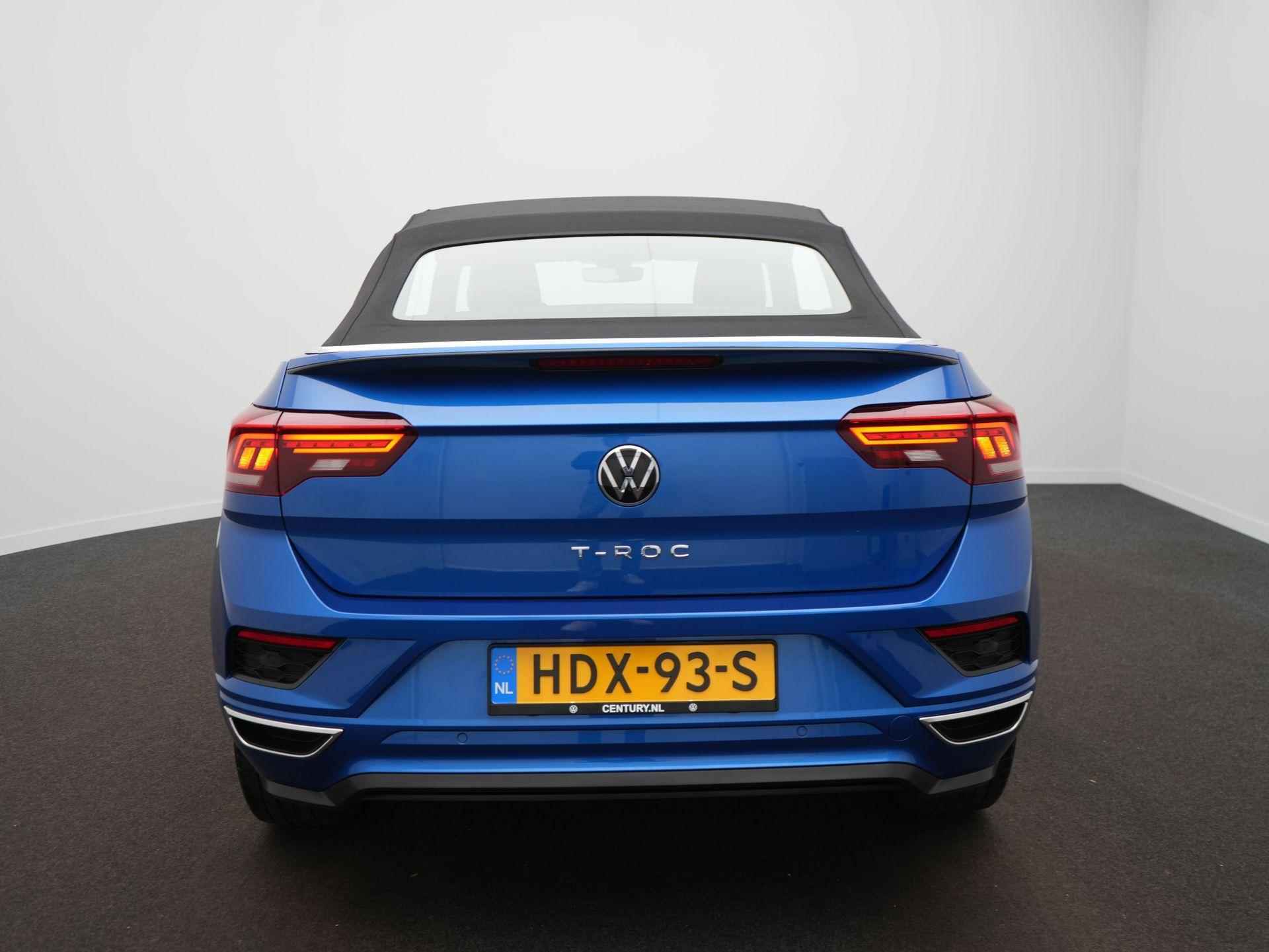 Volkswagen T-Roc Cabrio 1.5 TSI R-Line Leer - Navigatie - Winterpakket - Camera - 14/52