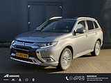 Mitsubishi Outlander 2.4 PHEV Intense+ / Trekhaak (1500 kg trekgewicht / Stoelverwarming / Stuurverwarming / Achteruitrijcamera / Schuif-Kanteldak /  NAP/ Elektrische Achterklep /Dealeronderhouden