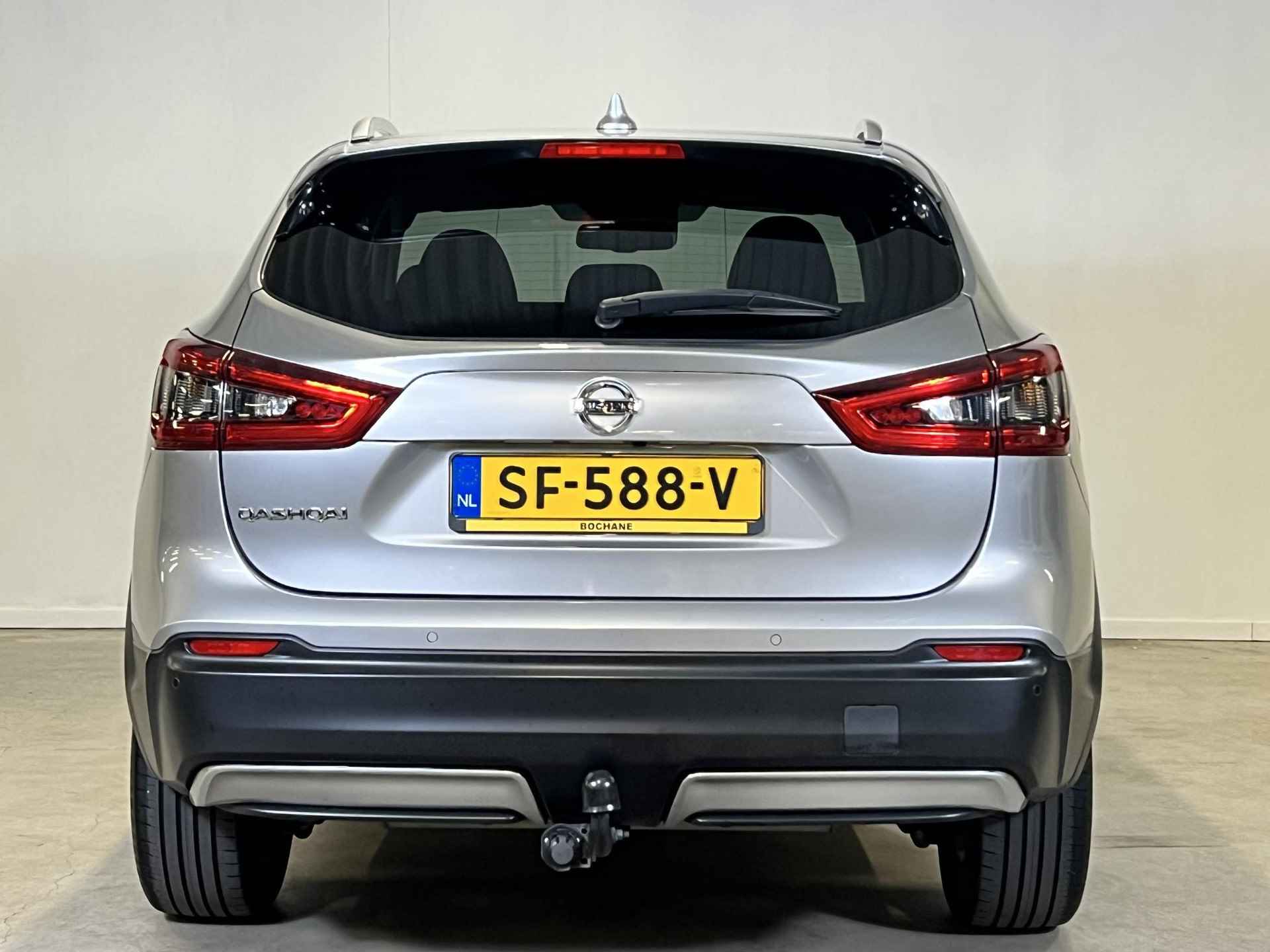 Nissan Qashqai 1.2 DIG-T 115 X-Tronic N-Connecta | Trekhaak | Panoramadak | 360º Camera | Keyless | 18-Inch | Navigatie - 13/27