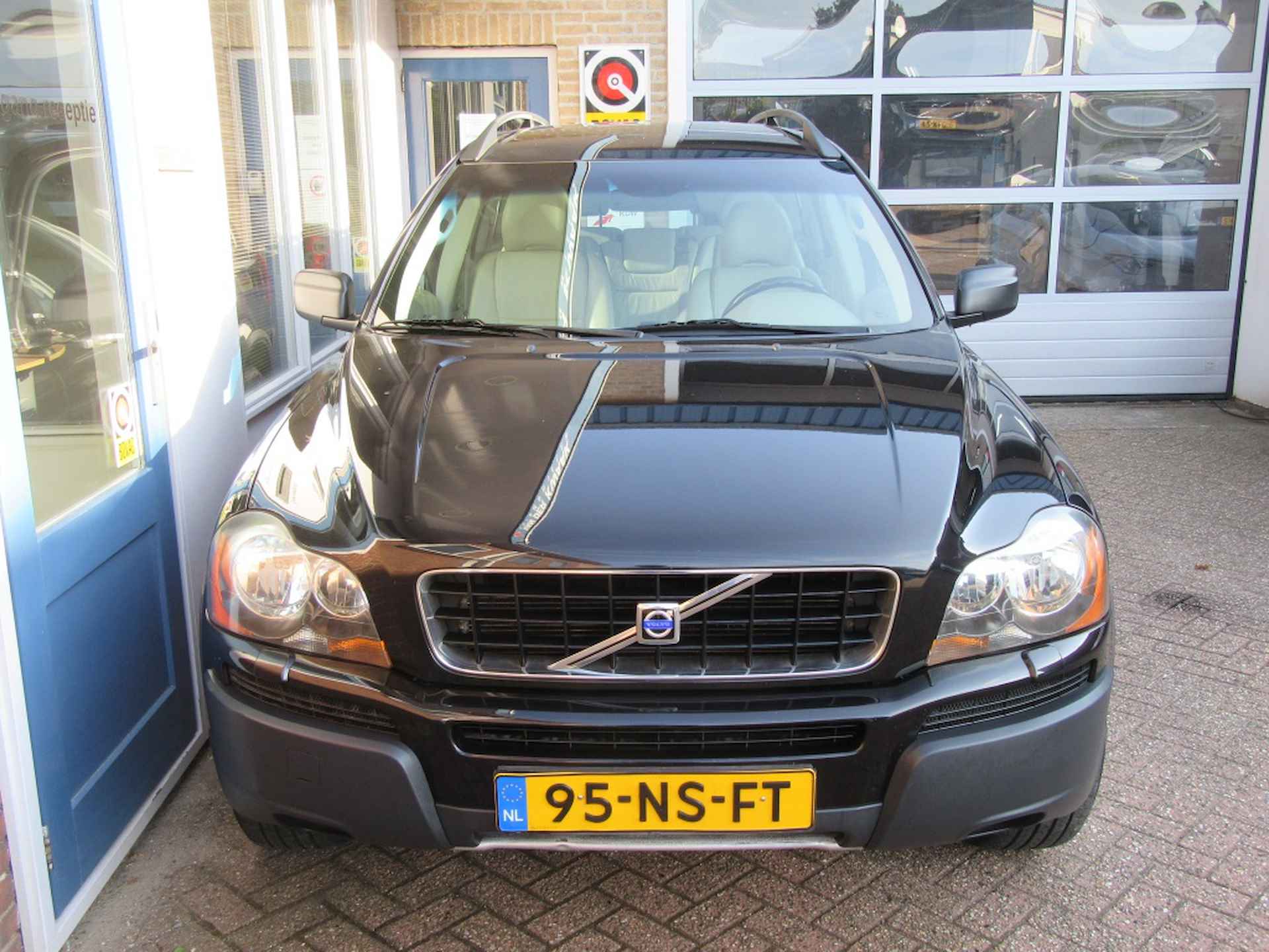 Volvo XC90 2.5 T Elite - 21/26