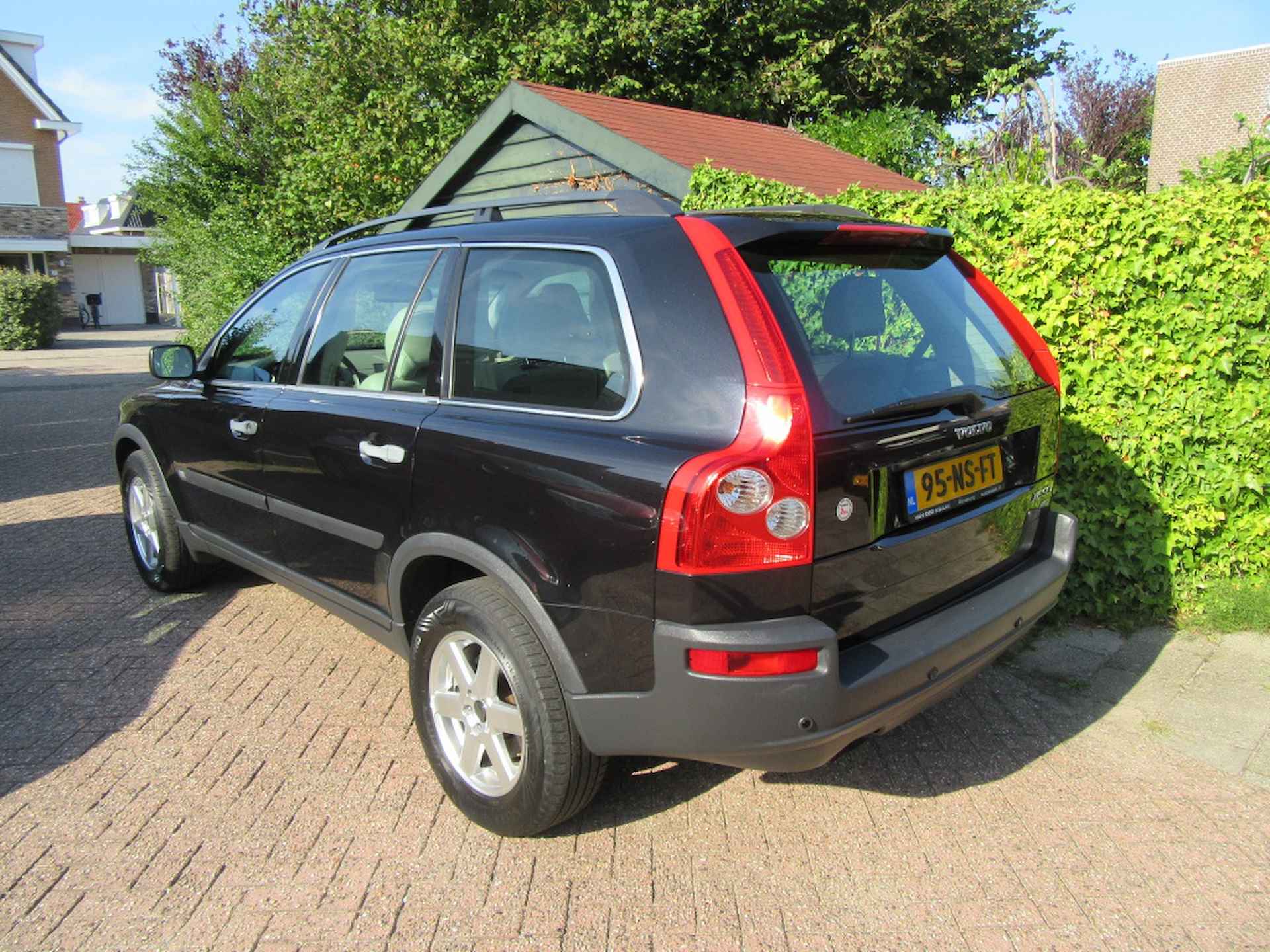 Volvo XC90 2.5 T Elite - 26/26