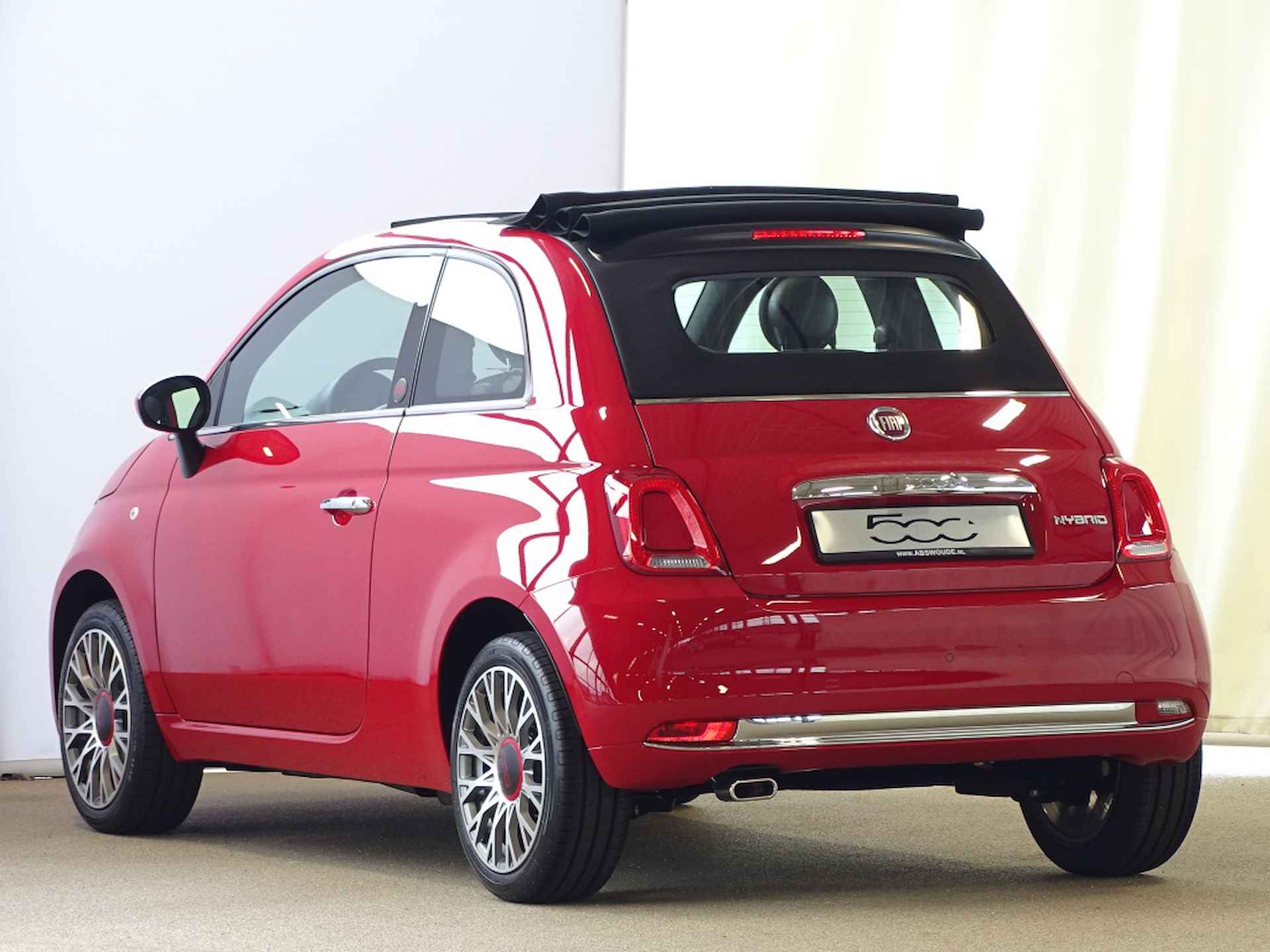 Fiat 500C 1.0 Hybrid Red - 5/31