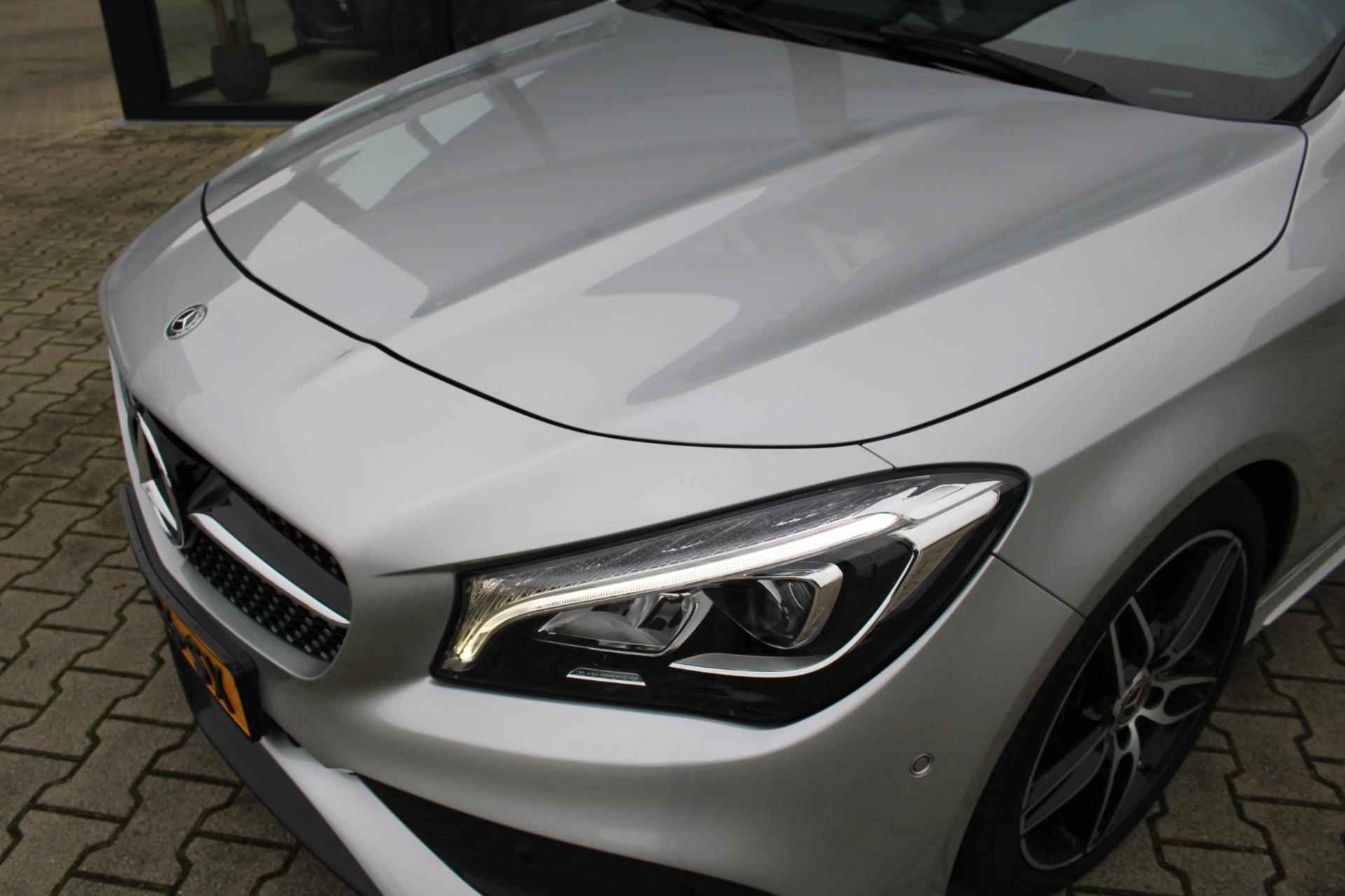 Mercedes-Benz CLA-klasse Shooting Brake 180 Business AMG-Pakket Panoramadak/Camera/Cruise/Navigatie - 2/18