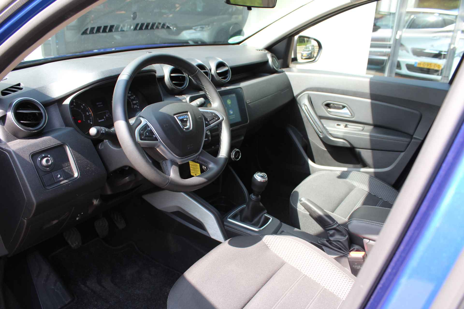 Dacia Duster 1.3 TCe Prestige 130 pk Trekvrm: 1500KG PDC+ Camera, Clima, LMV, Apple Carplay/Android, Cruise controle - 3/42
