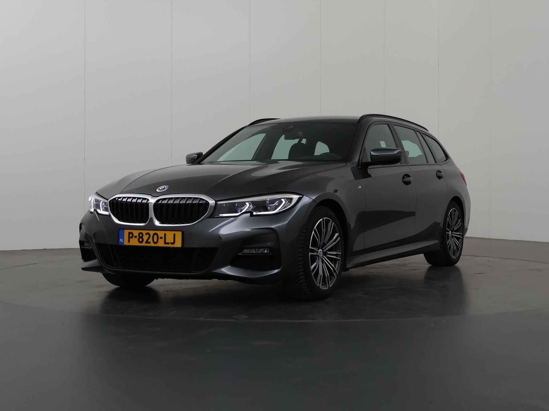 BMW 3-serie Touring 318i Business Edition Plus M-Sport | Sportstoelen | Digitaal Dashboard | Navigatie | Camera | Apple Carplay\ Android Auto | LED | Stoelverwarming | Stuurverwarming | - 53/53