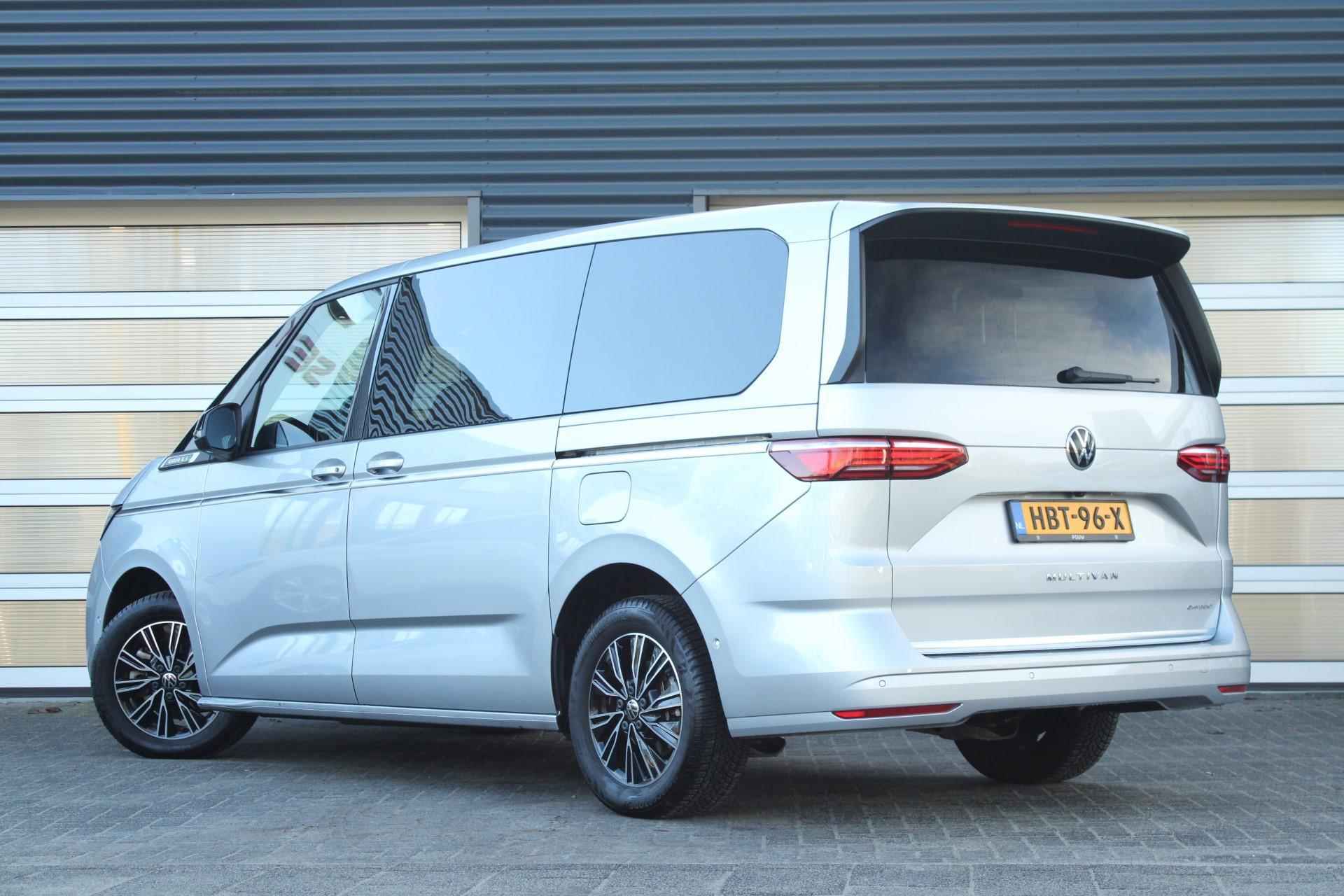 Volkswagen Multivan 1.4 eHybrid L2H1 Bulli 218pk DSG | 7-zits | Climatronic | Elektrische schuifdeuren | Trekhaak - 11/62