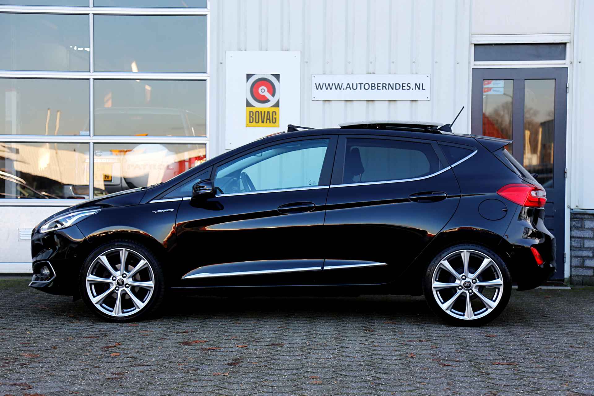 Ford Fiesta 1.0 EcoBoost 125PK Vignale Aut.*Perfect Ford Onderh.*1ste Eig*BTW*Pano/ACC/Leder/B&O/Stoelverw./Stuurverw./Dodehoek/Rijstrook/Ap - 53/69