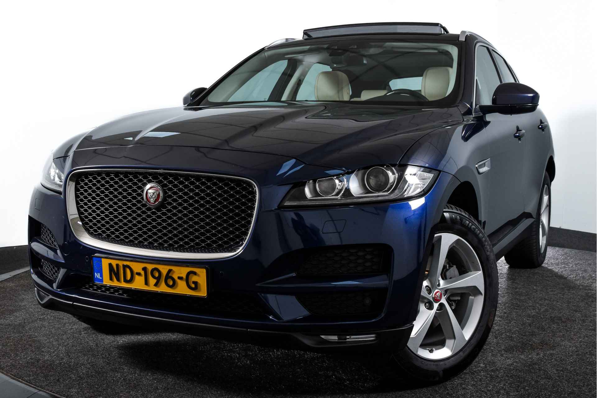 Jaguar F-Pace 2.0 180 PK Portfolio AWD 20d Automaat | S/K-Panodak | Cruise | Winterpakket | Camera | PDC | NAV | Auto. Airco | LM 19"| - 13/61