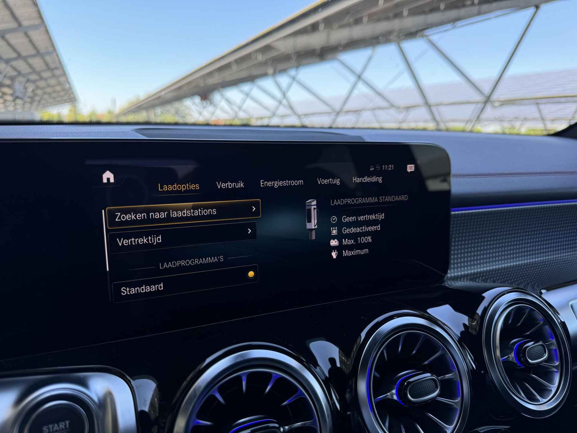 Mercedes-Benz EQB 250+ Business Edition 71 kWh | AMG-line | Night | Sfeerverlichting | Dodehoek assistent | Apple Carplay | Achteruitrijcamera | Stoelverwarming | DAB+ Radio | - 25/34