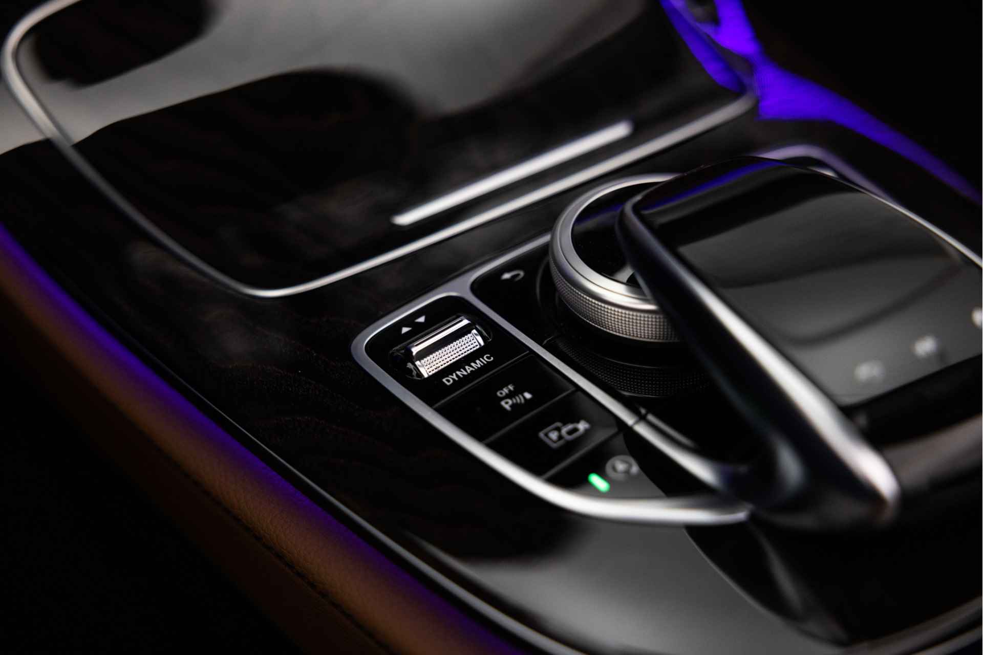 Mercedes-Benz E-Klasse Cabrio 200 AMG Line | Memory | Stoelventilatie | 20" | Exclusief - 38/51