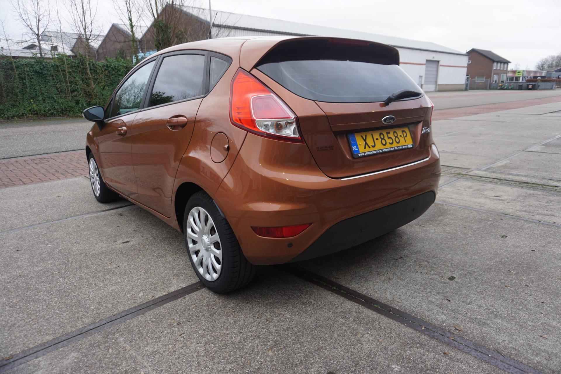 Ford Fiesta 1.25 Titanium - 4/14