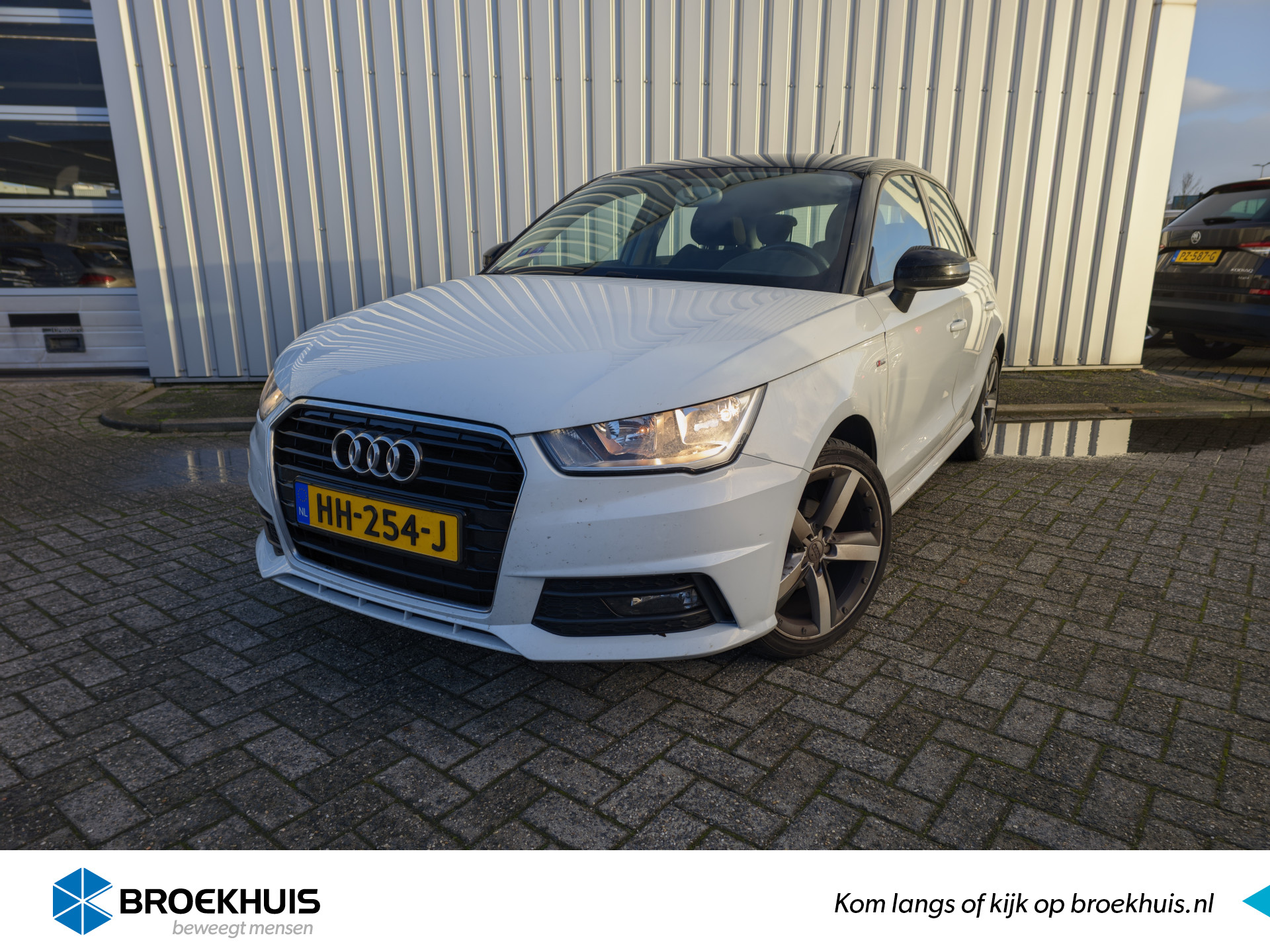 Audi A1 Sportback 1.0 TFSI 96 pk Sport | 100% Dealeronderhouden | S-line exterieur | Cruise control | Navigatie | Bluetooth | Airco | LE