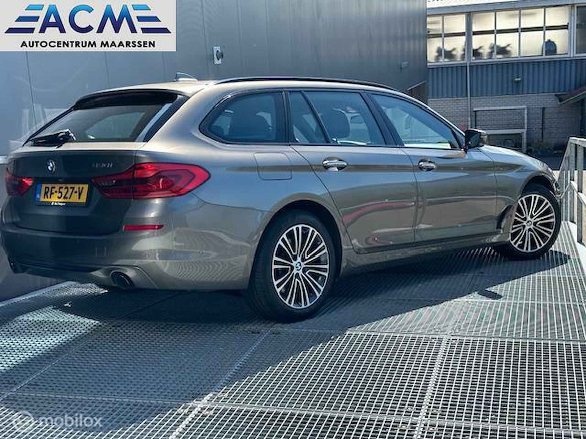 BMW 5-serie Touring 530i High Executive - 3/18