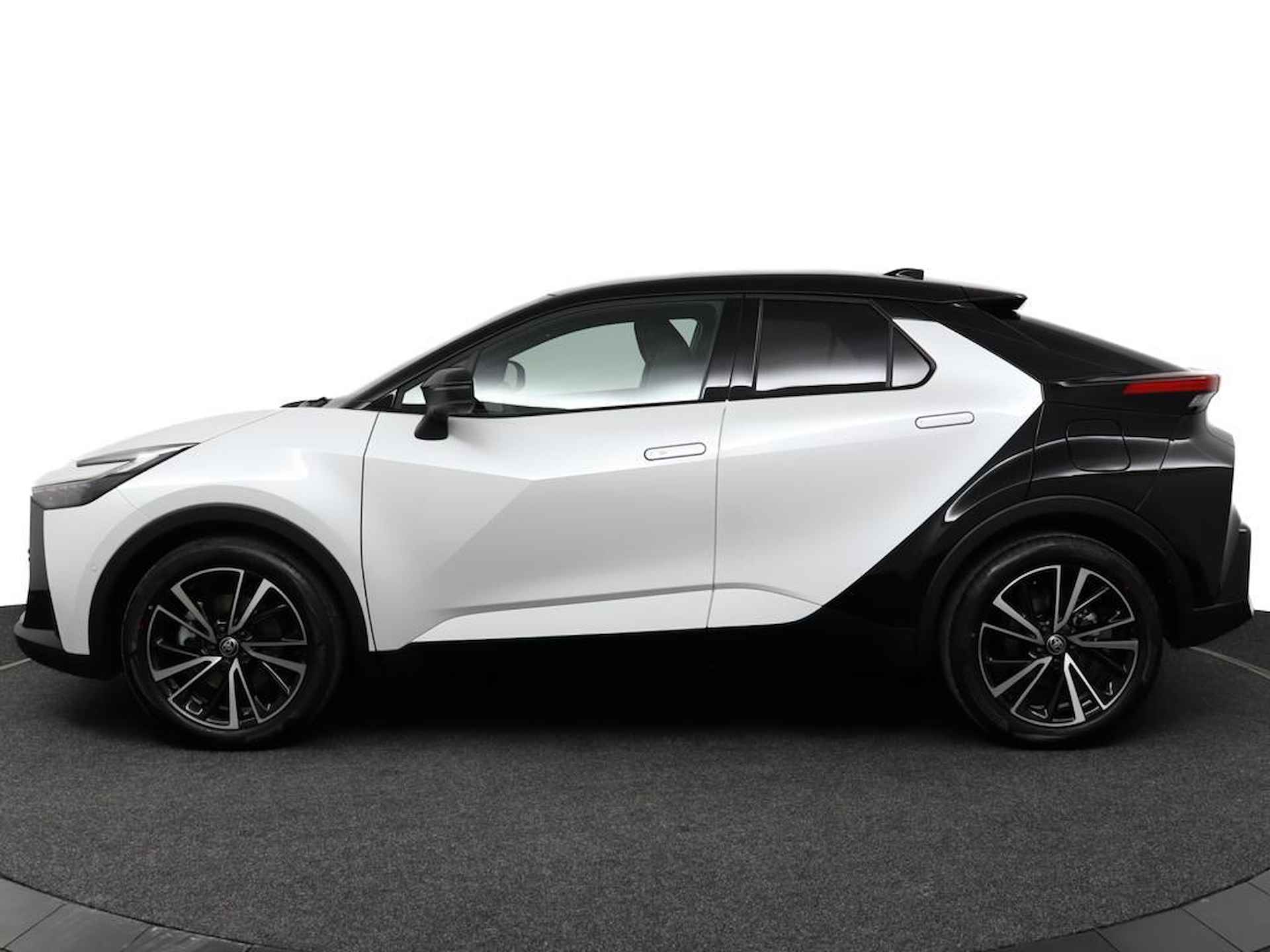 Toyota C-HR 2.0 Plug-in Hybrid 220 Première Edition - 3/49