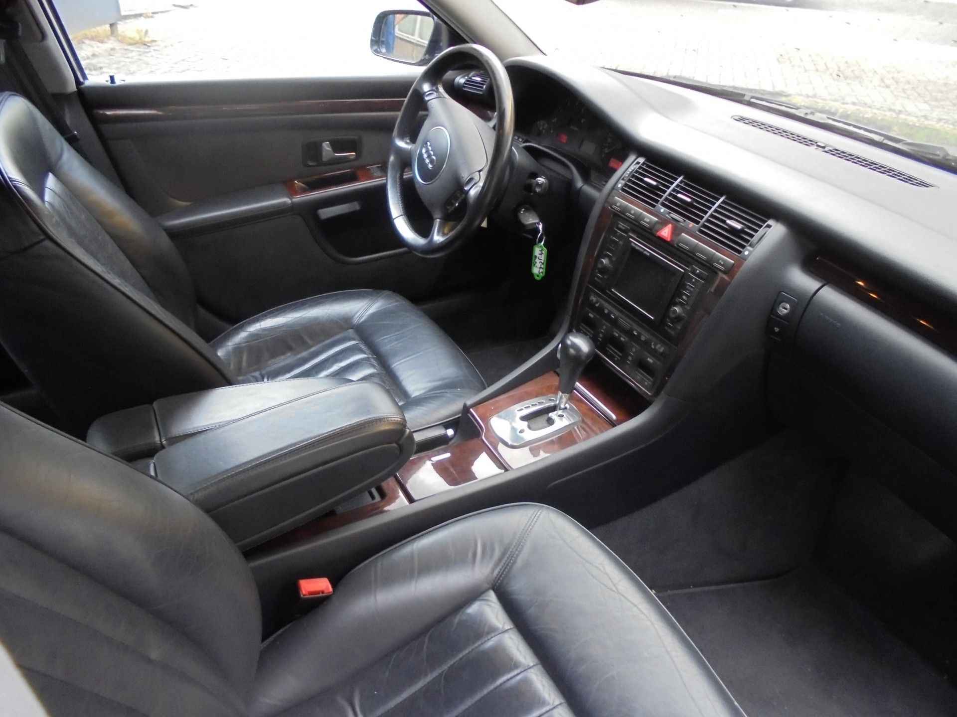 Audi A8 2.8 5V EXCLUSIVE Complete auto / Automaat Staat in de Krim - 4/14
