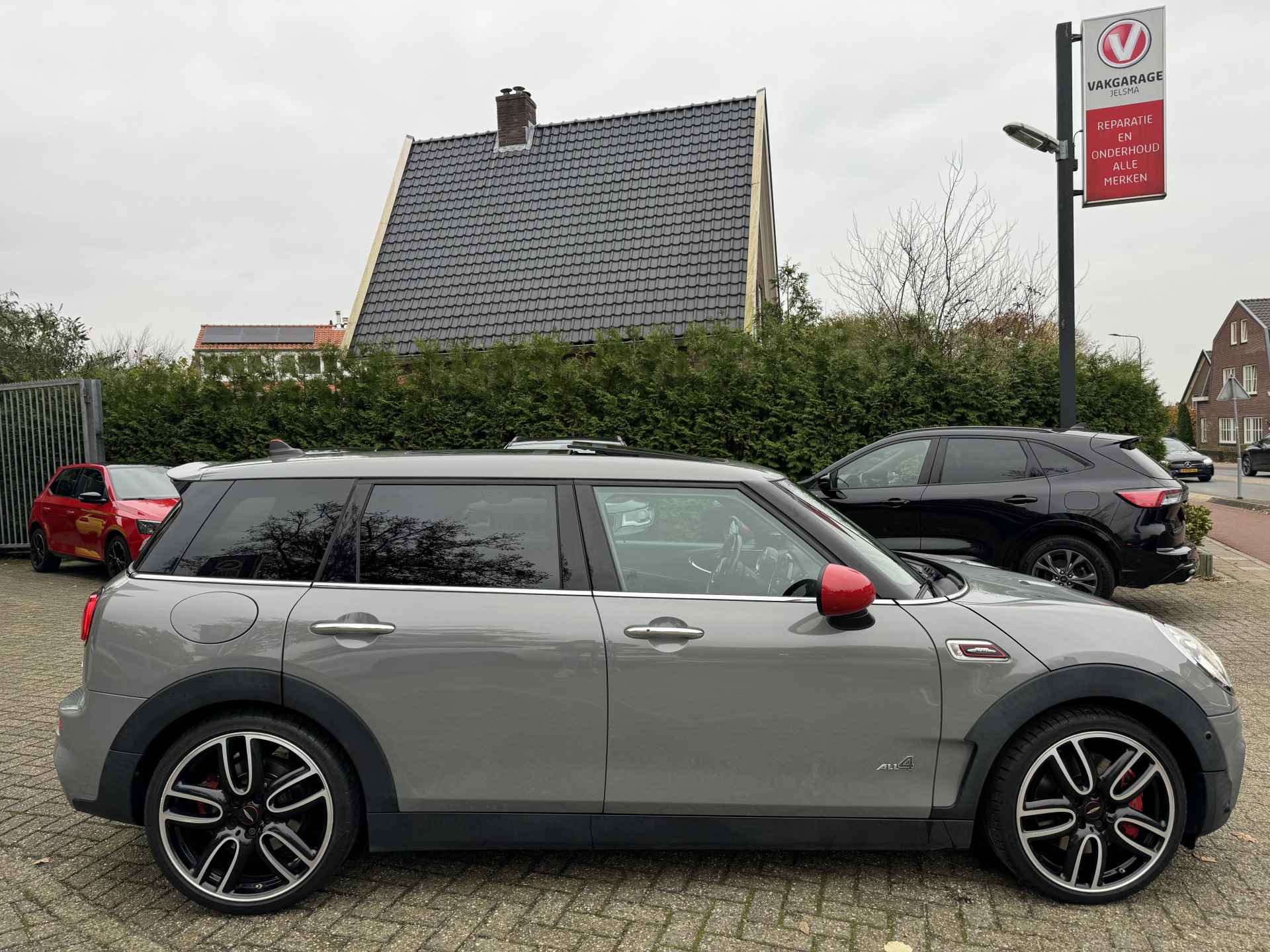 MINI Clubman 2.0 JCW 231pk ALL4 Aut. Wired pack | Pano | Orig NL auto - 8/33