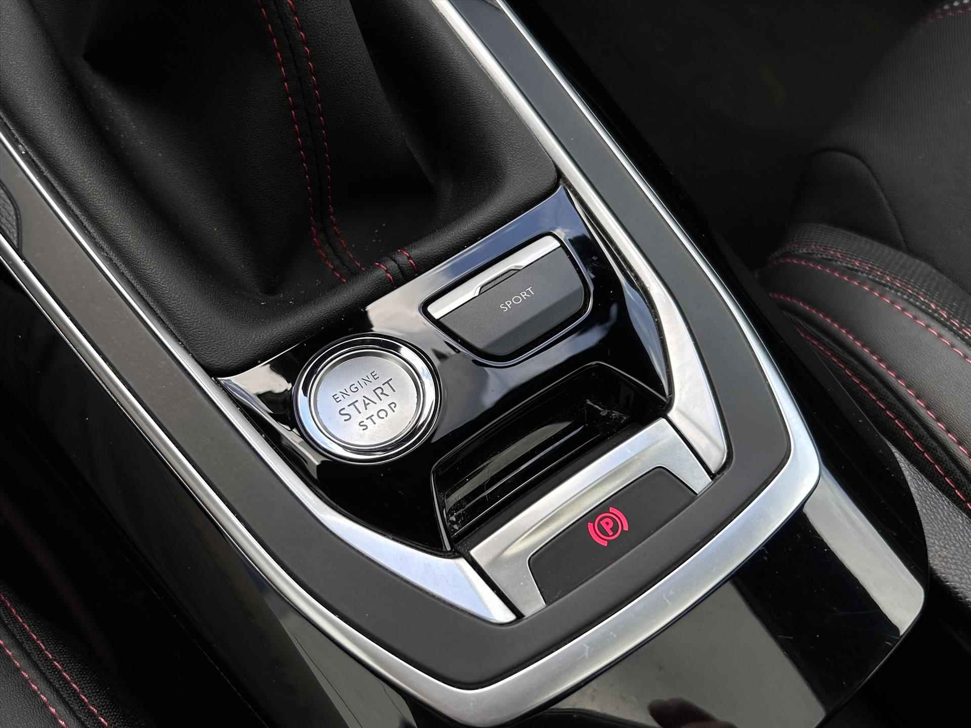 PEUGEOT 308 1.2 PureTech 130pk S&S GT-Line | Navigatie | Panorama dak | Parkeercamera achter | Cruise Controle |  Apple Carplay Androidauto | - 26/37
