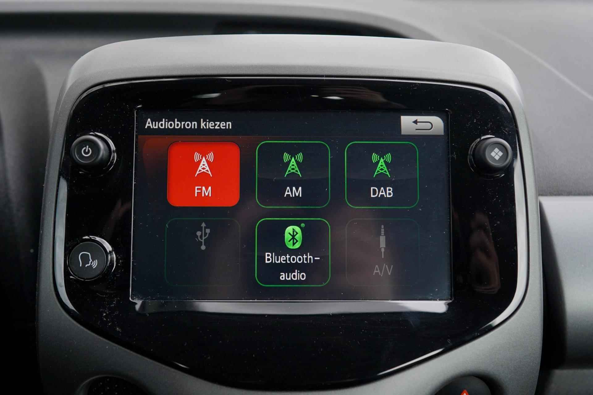 Toyota Aygo 1.0 VVT-i x-play|Carplay|Camera|5drs - 20/23