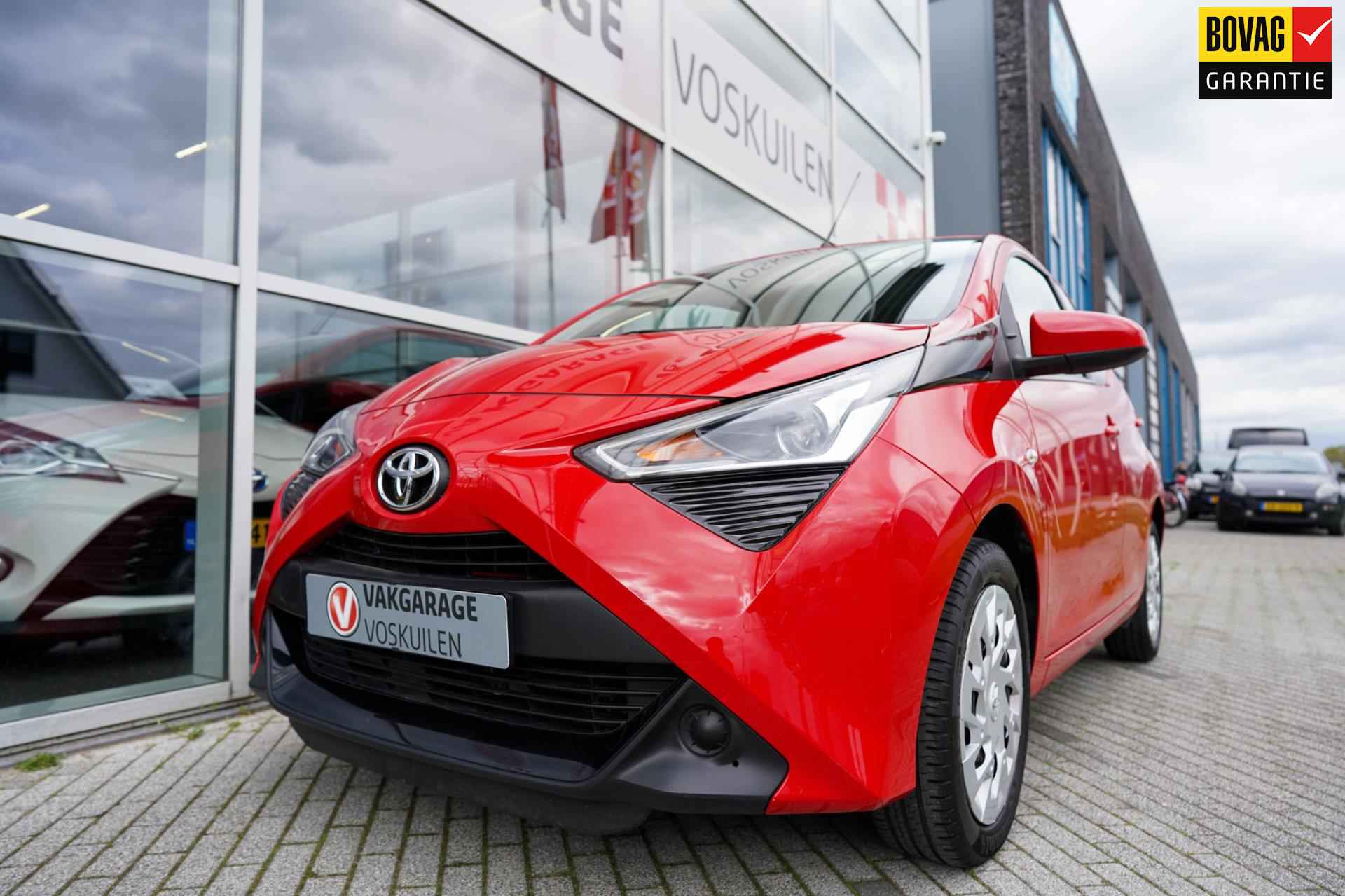 Toyota Aygo 1.0 VVT-i x-play|Carplay|Camera|5drs - 1/23