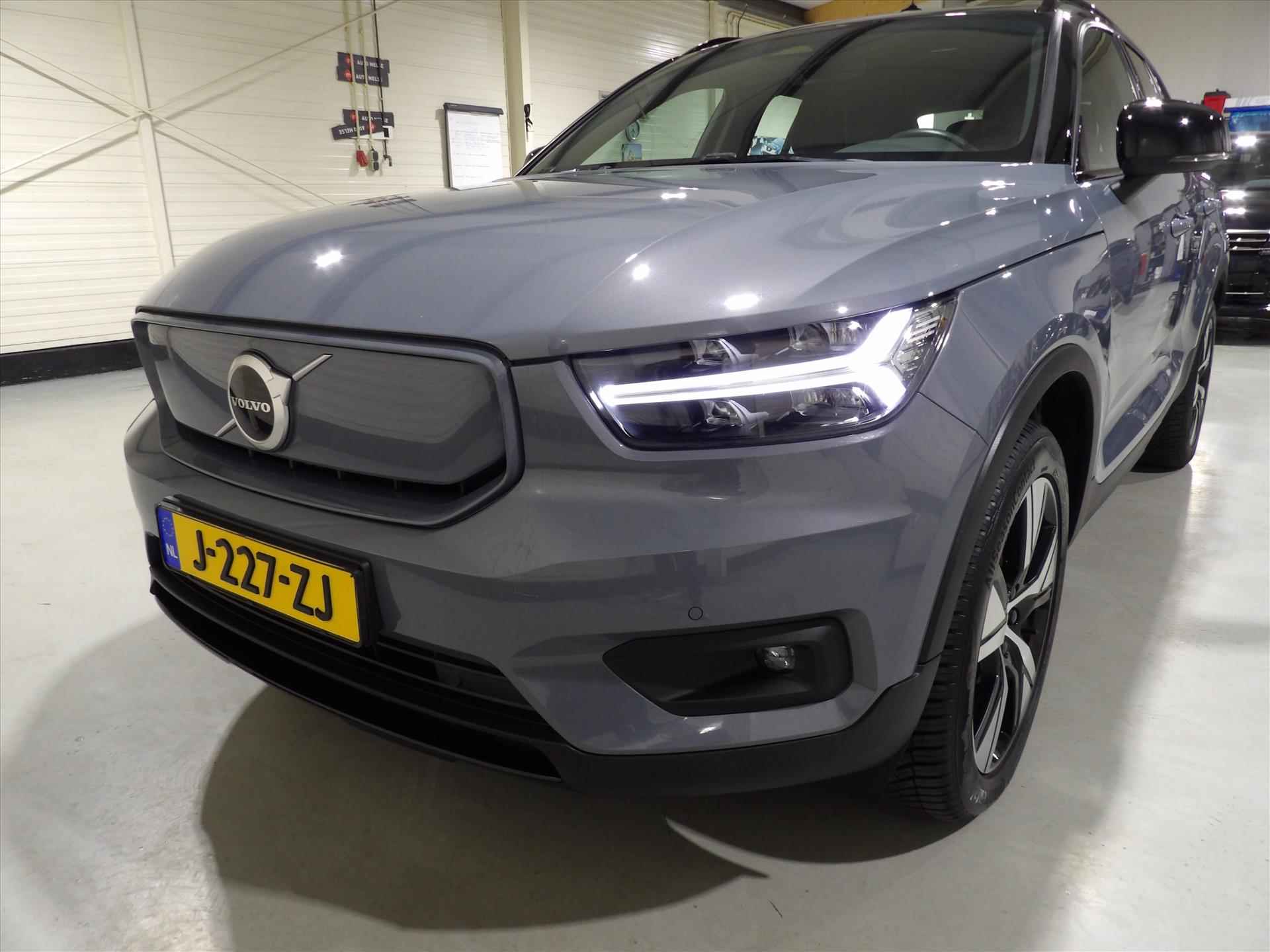 Volvo Xc40 P8 408pk AWD Pure Electric R-Design - 12/41