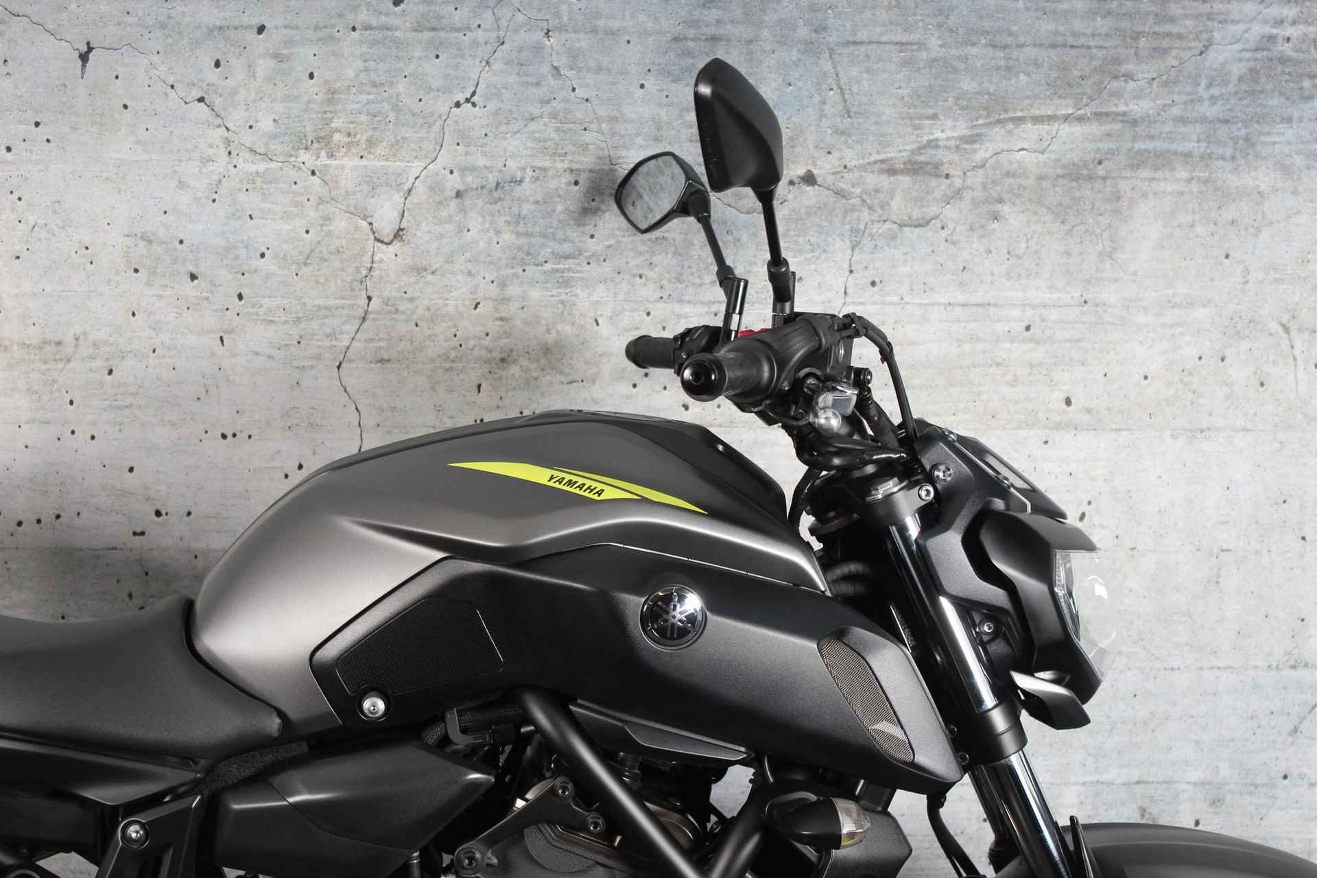 Yamaha MT 07 ABS - 4/18