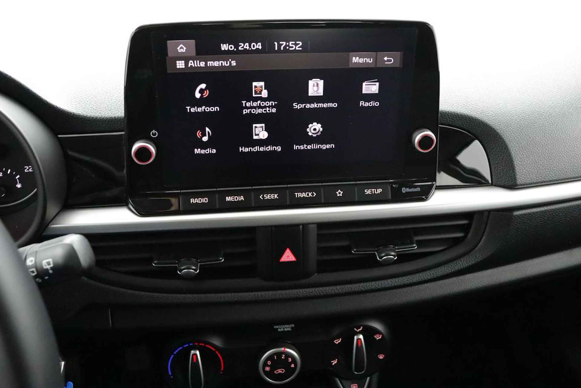 Kia Picanto 1.0 DPi DynamicLine - Airco - Cruise Control - Apple Carplay/Android Auto - Achteruitrijcamera - Fabrieksgarantie tot 03-2029 - 41/47