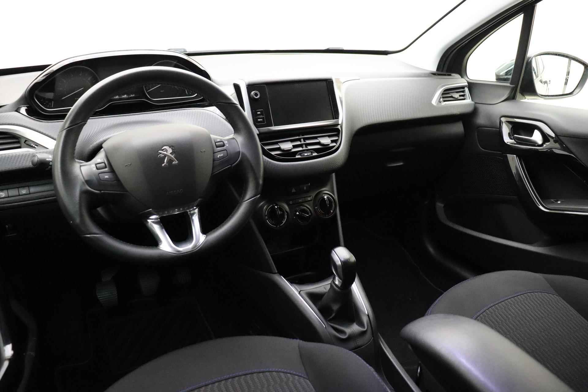 Peugeot 208 1.2 PureTech Signature | Navigatie | Airco | Cruise Control | Parkeersensoren | - 8/31