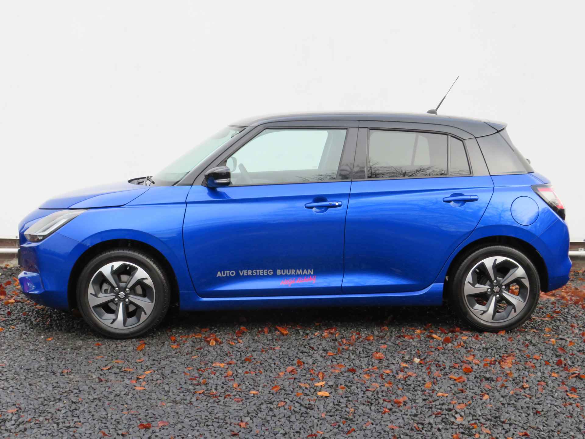 Suzuki Swift 1.2 Style/Stijl Smart Hybrid, NW MODEL, ORG NL en 5000 KM! Draadloos Carplay, Camera en parkeersensoren! - 3/37