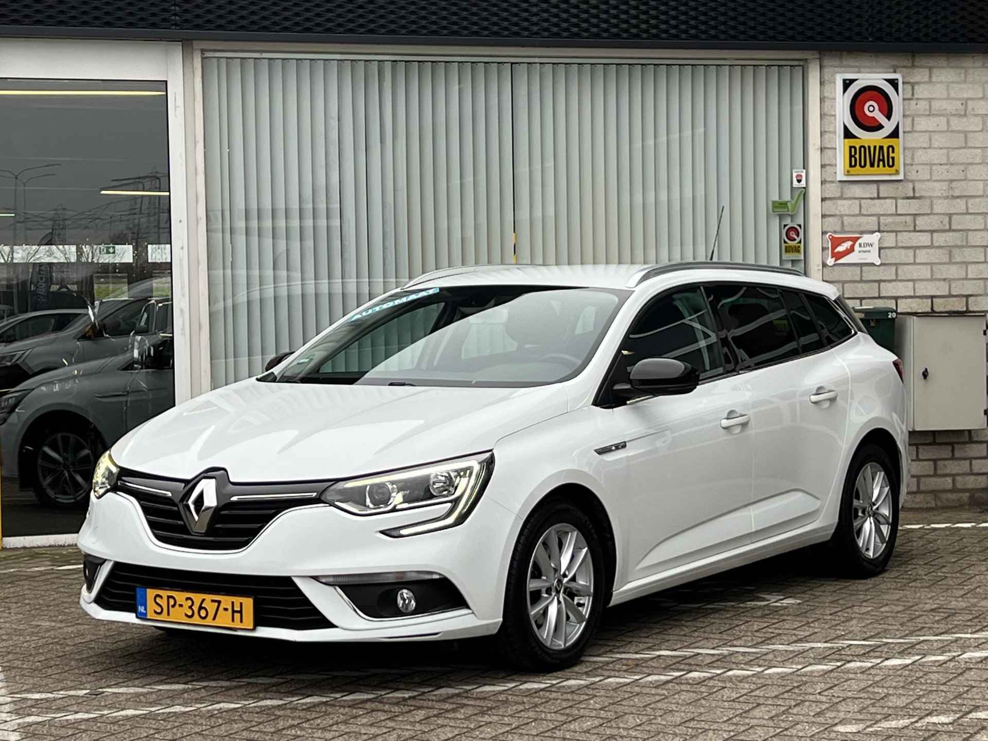 Renault Mégane Estate 1.5 dCi 110 EDC Limited | Trekhaak | Key-less | Navigatie | - 23/32