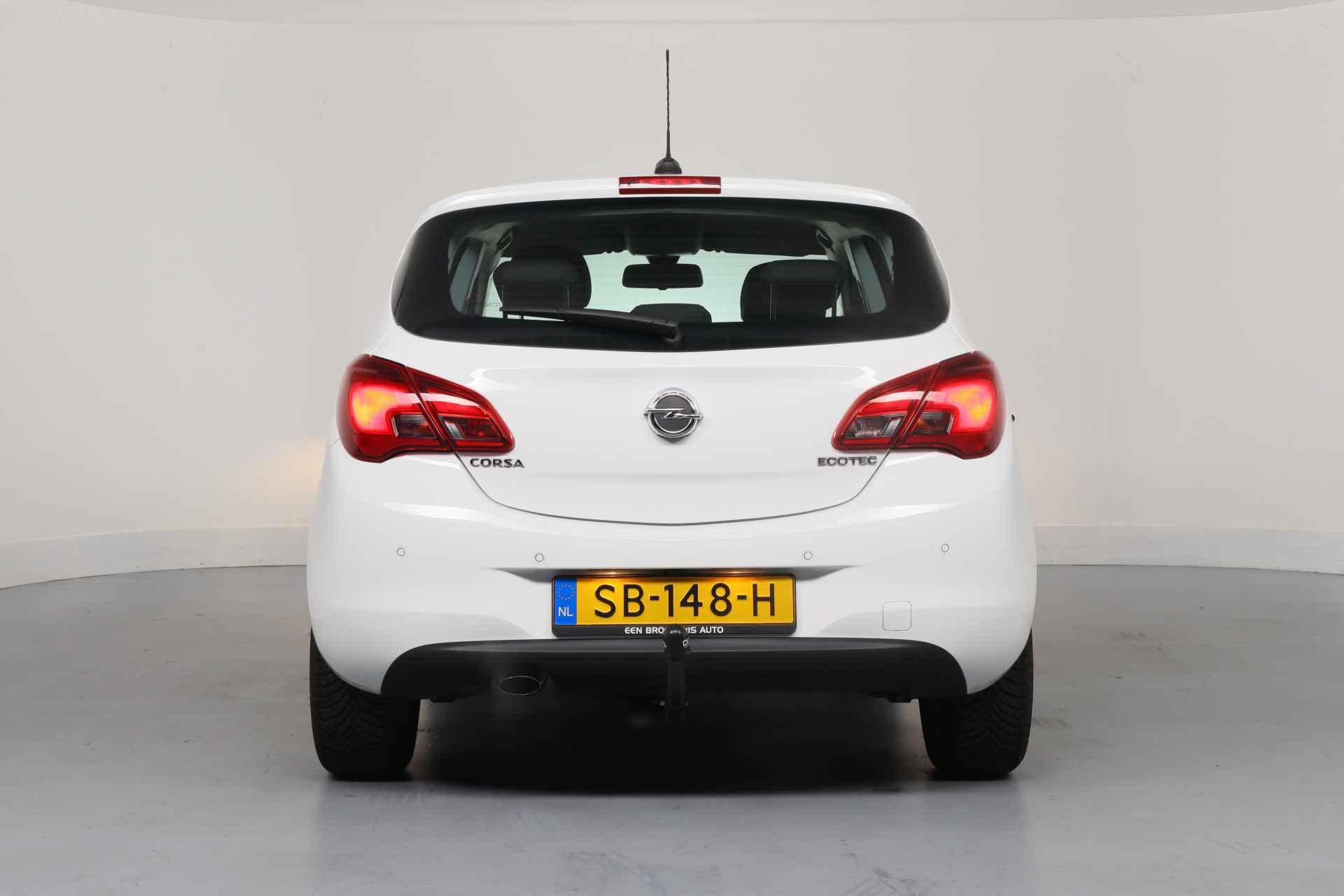 Opel Corsa 1.0 Turbo Online Edition | Trekhaak | Camera | Navi | Airco | Parkeersensoren | Cruise Control | Lichtmetalen Velgen - 4/33