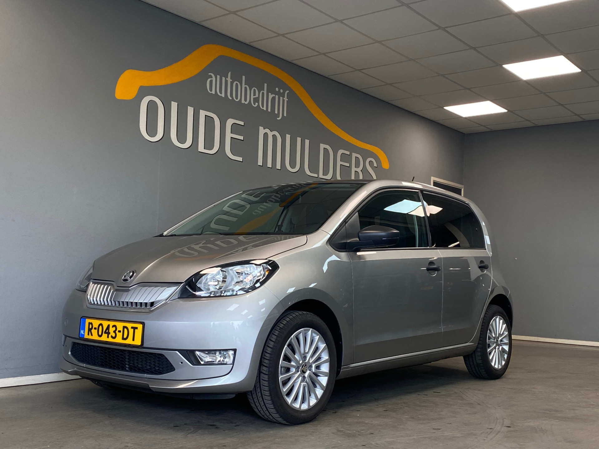 Škoda E-Citigo E-Citigo 61kW 2000Subsidie/Snellader/Parkeersensoren/Cruise