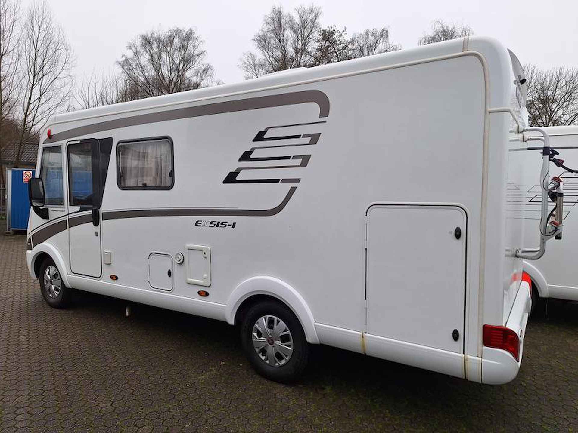 Hymer Exsis-I 524 - COMPACT - HEFBED - 4/25