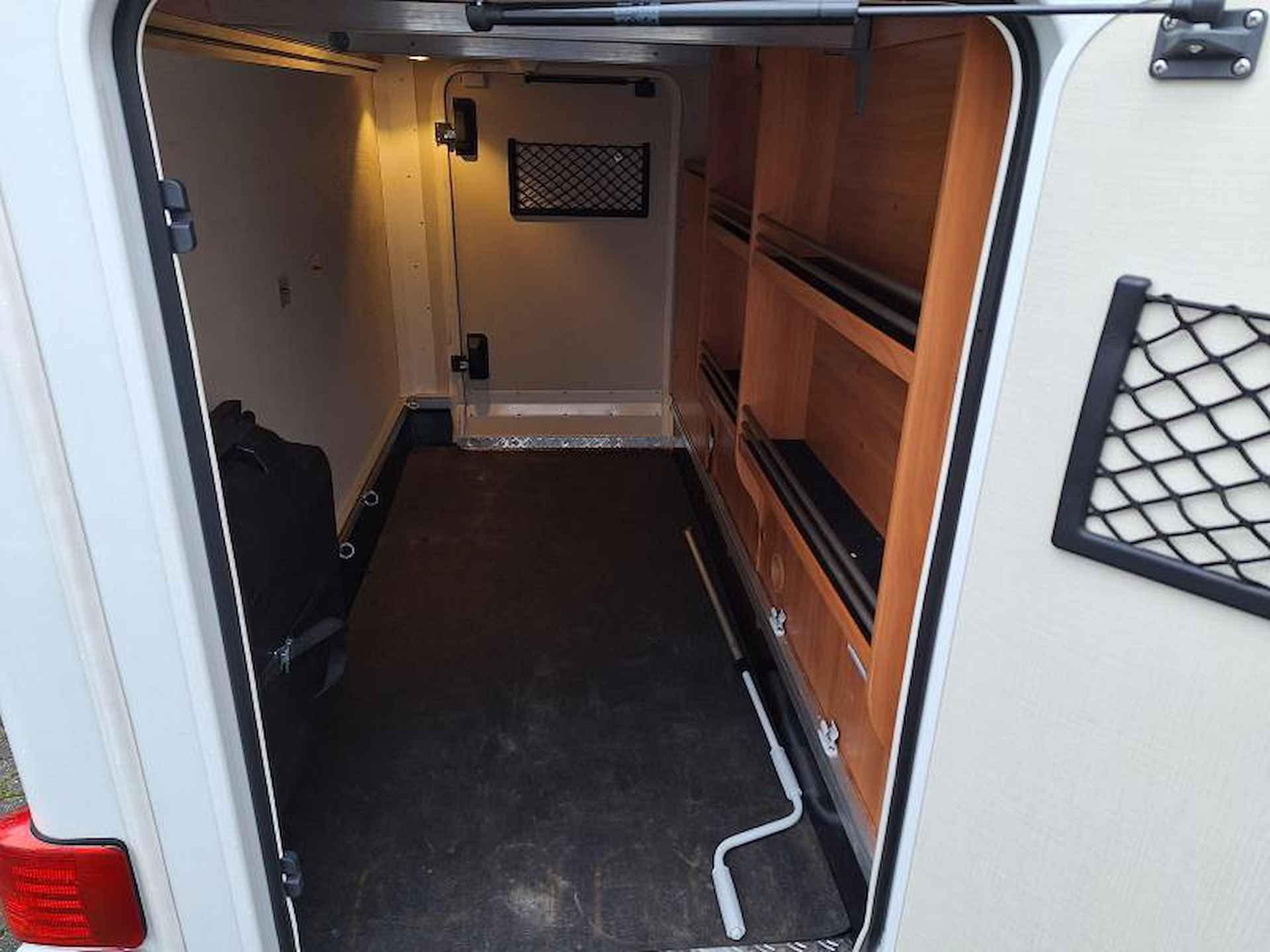 Hymer Exsis-I 524 - COMPACT - HEFBED - 13/25