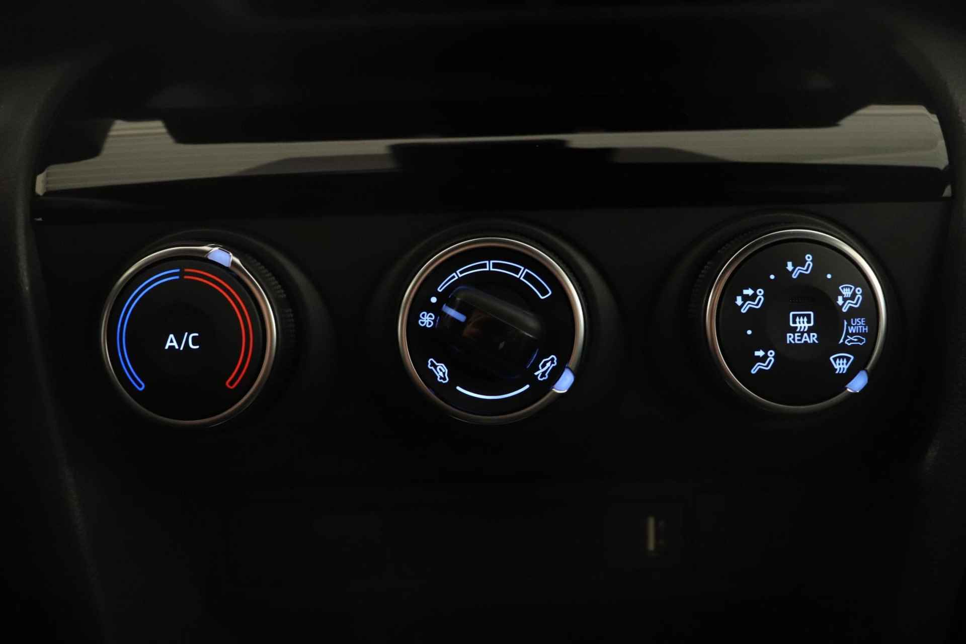 Toyota Yaris Cross 1.5 VVT-I Dynamic | Navi| Lm velgen | Trekgewicht 1350 KG |Camera | Cruise & Climate control | - 29/38
