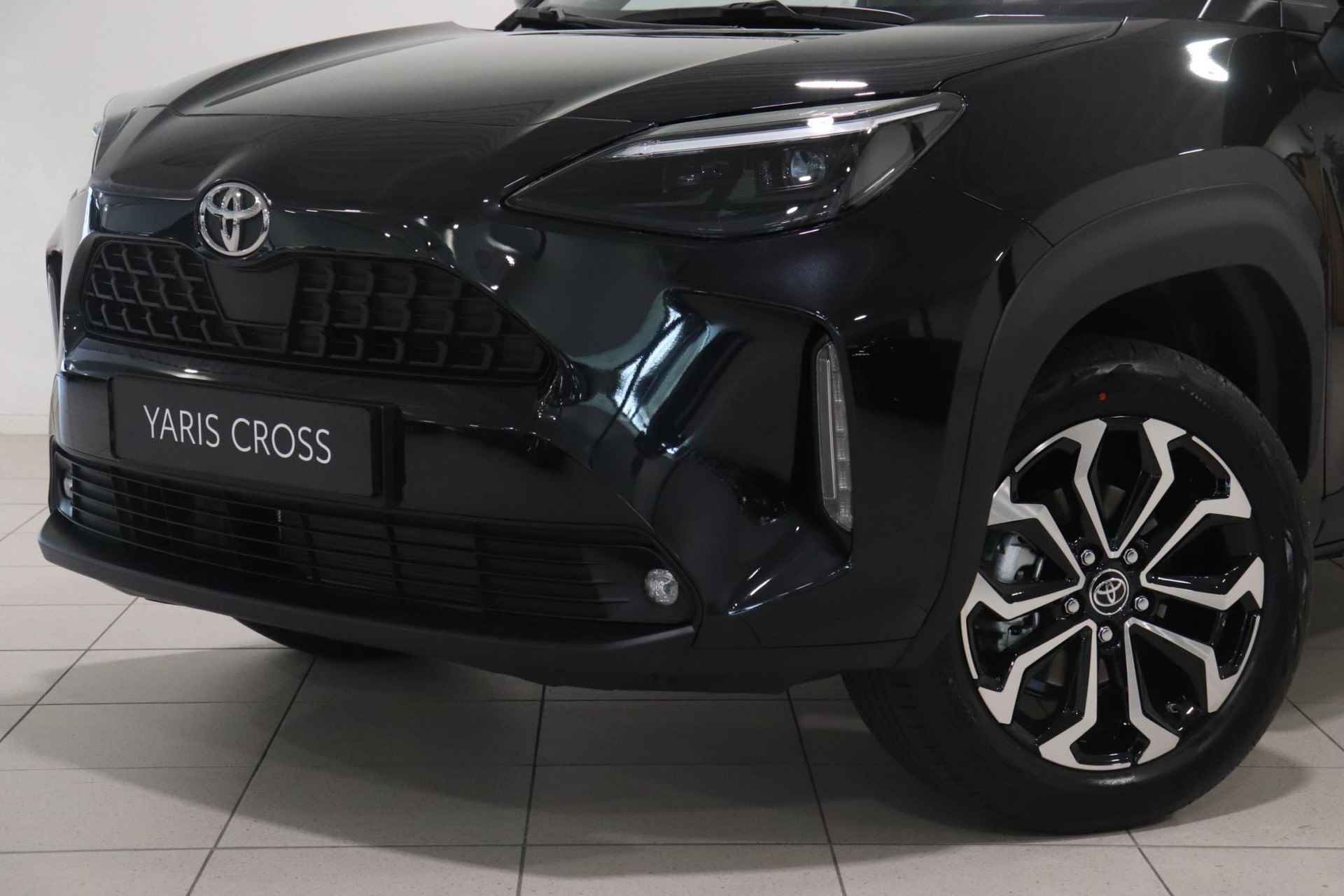 Toyota Yaris Cross 1.5 VVT-I Dynamic, Navi, Lm velgen, Trekgewicht 1350 KG, Camera, Cruise & Climate control - 6/35