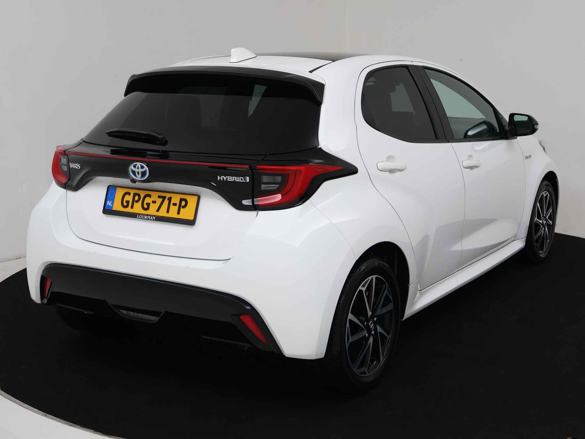 Toyota Yaris 1.5 Hybrid Executive Limited | Panoramadak | Navigatie | - 19/41