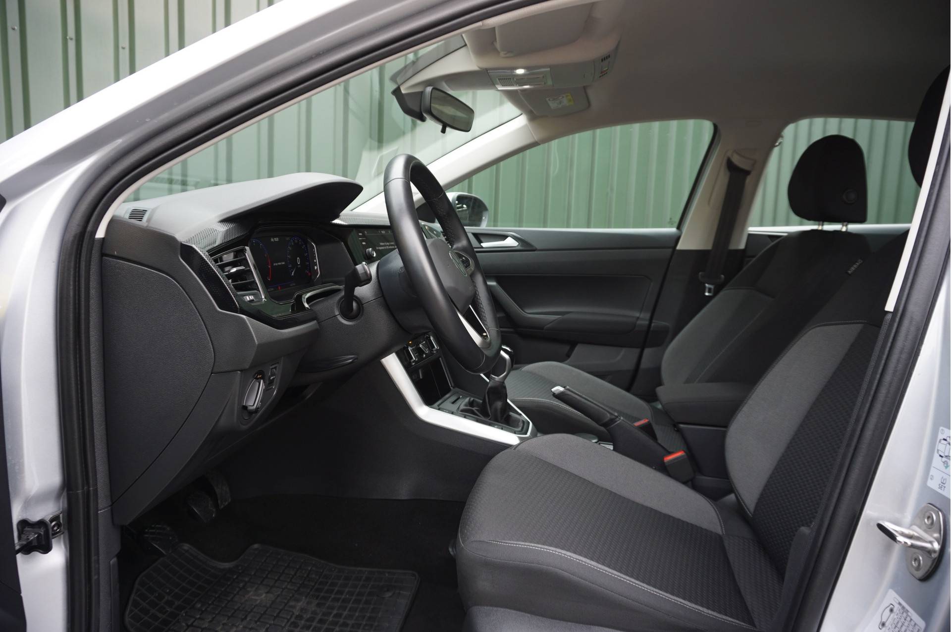 Volkswagen Taigo 1.0 TSI Life + Apple Carplay/ Cruise/ Parkeersensoren/ Virtual Cockpit/ Garantie! - 12/42