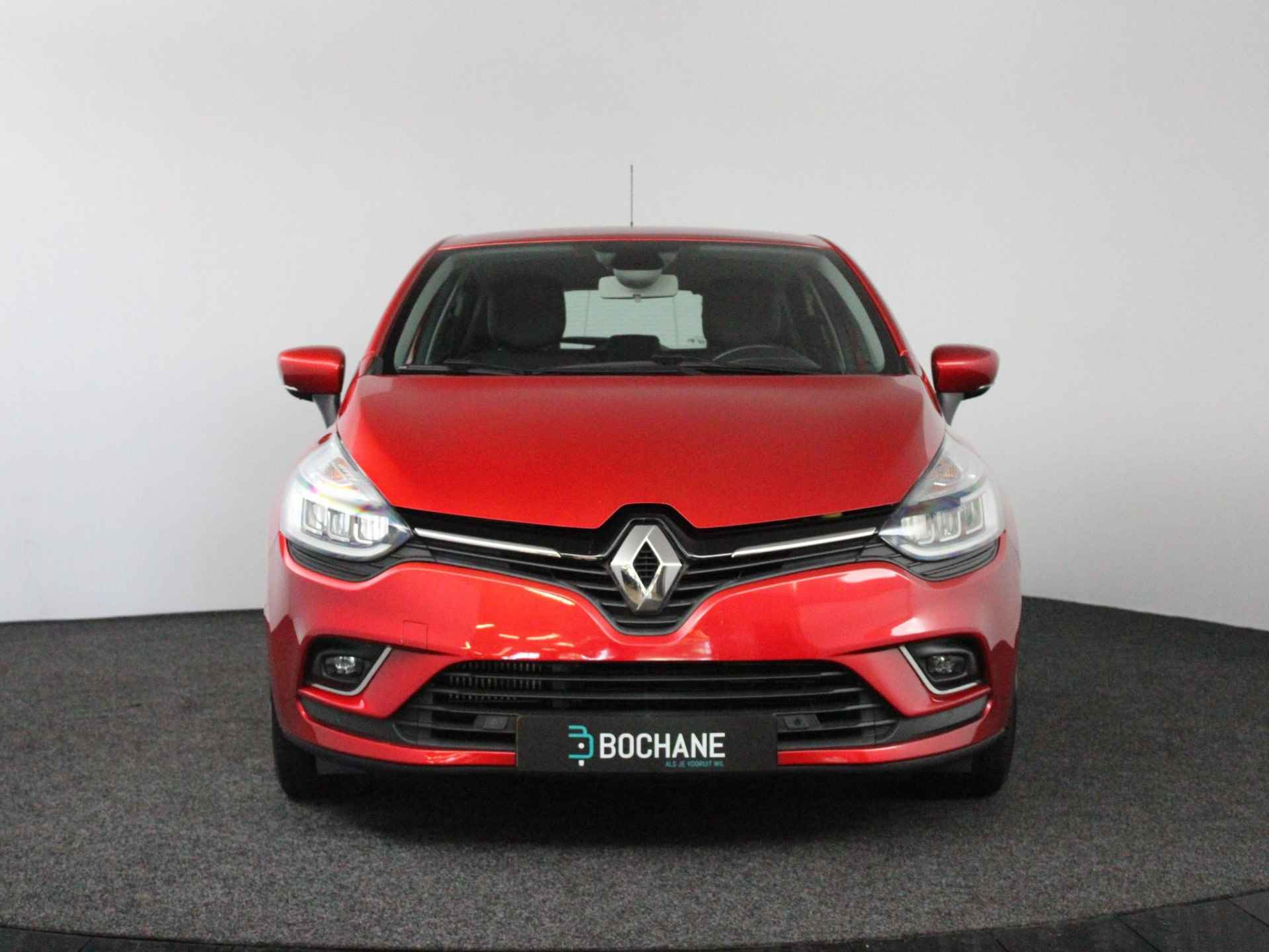 Renault Clio 1.2 TCe 120 EDC Intens | Automaat | A. Camera | Clima | Navi | Goed Onderhouden! - 8/49