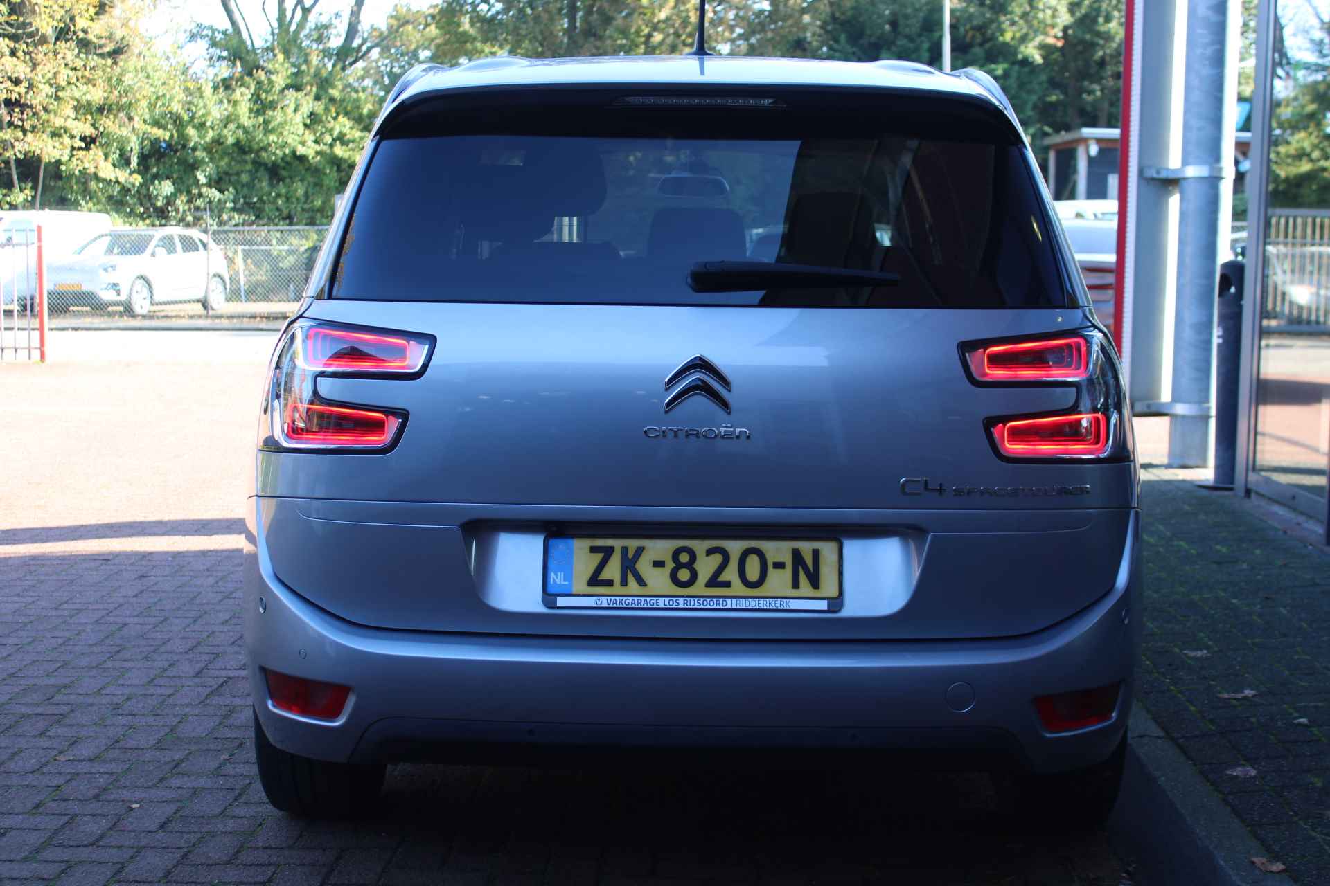 CITROEN C4 Spacetourer 1.2 PureTech Aut. *Business* 7P. | Camera | Carplay | Cruise & Climate Control | Privacy | - 5/23