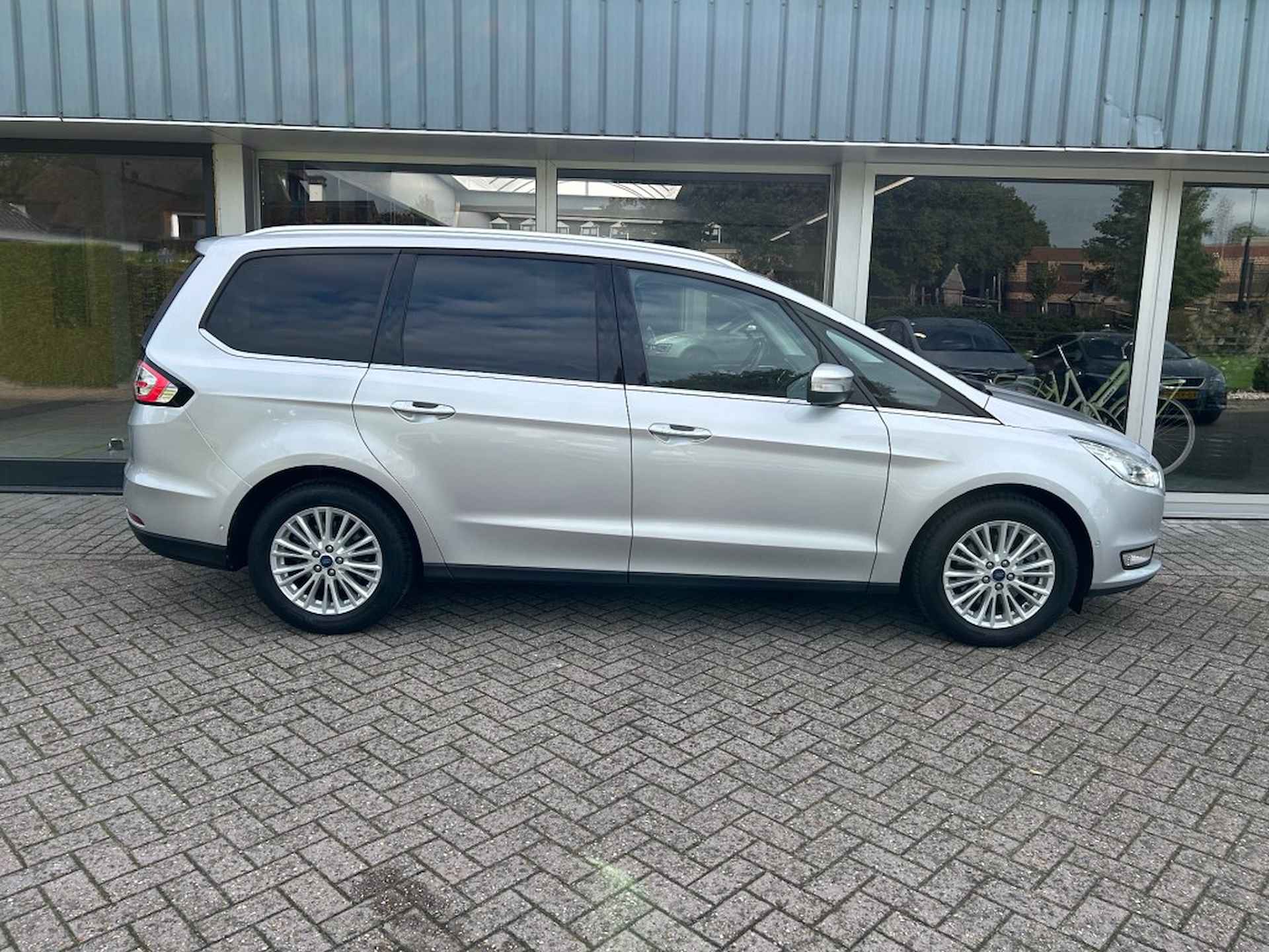 FORD Galaxy 1.5 Titanium 7Persoons!! - 27/30