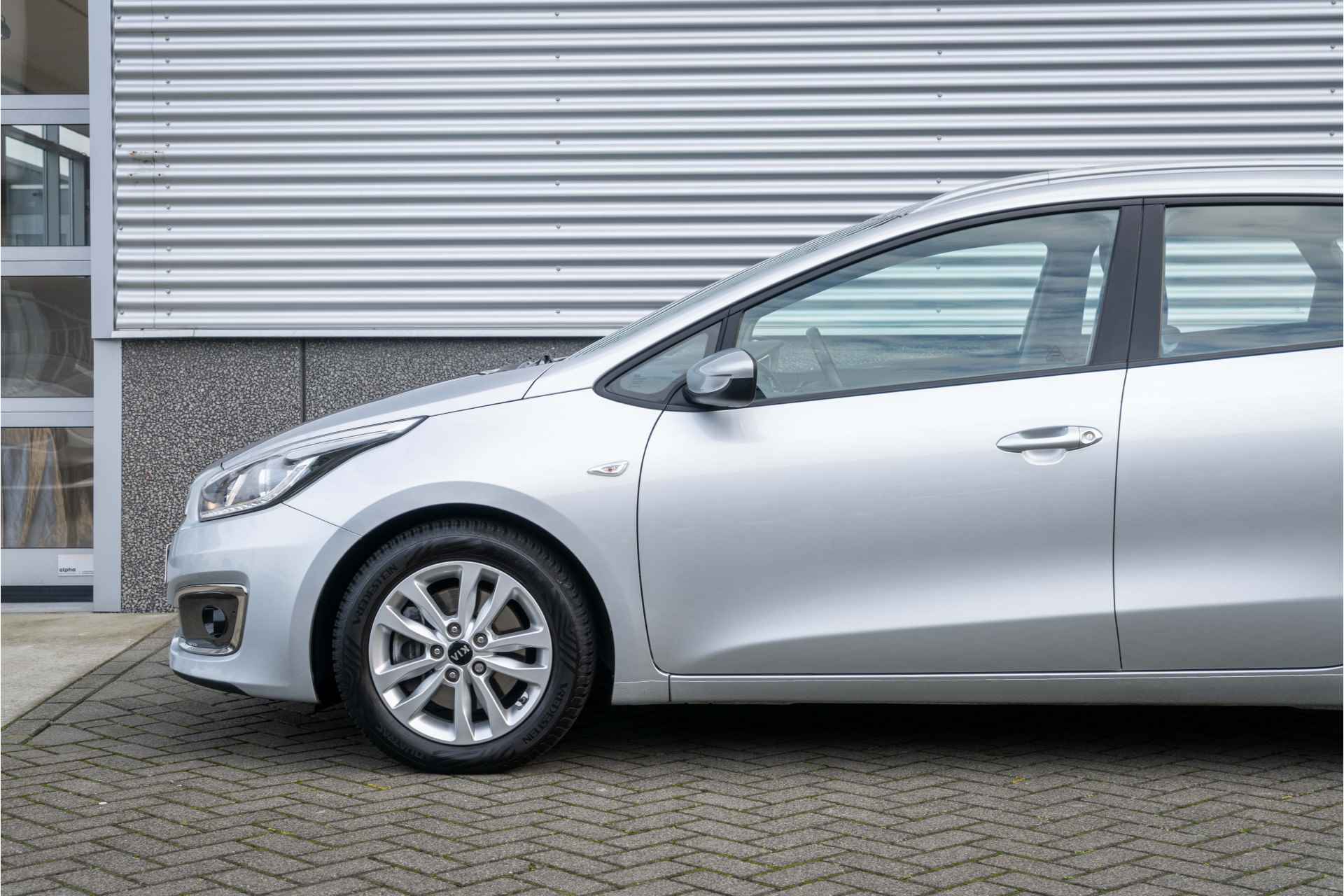 Kia cee'd Sportswagon 1.0 T-GDi ComfortPlusLine Navigator | Trekhaak| Camera| Navi| - 8/45