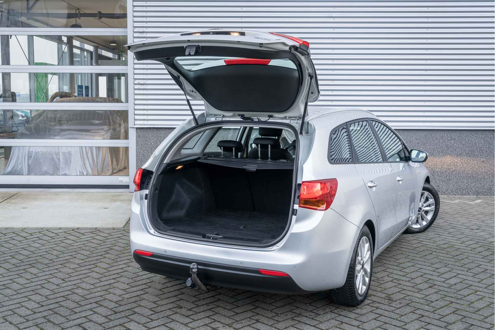 Kia cee'd Sportswagon 1.0 T-GDi ComfortPlusLine Navigator | Trekhaak| Camera| Navi| - 16/45