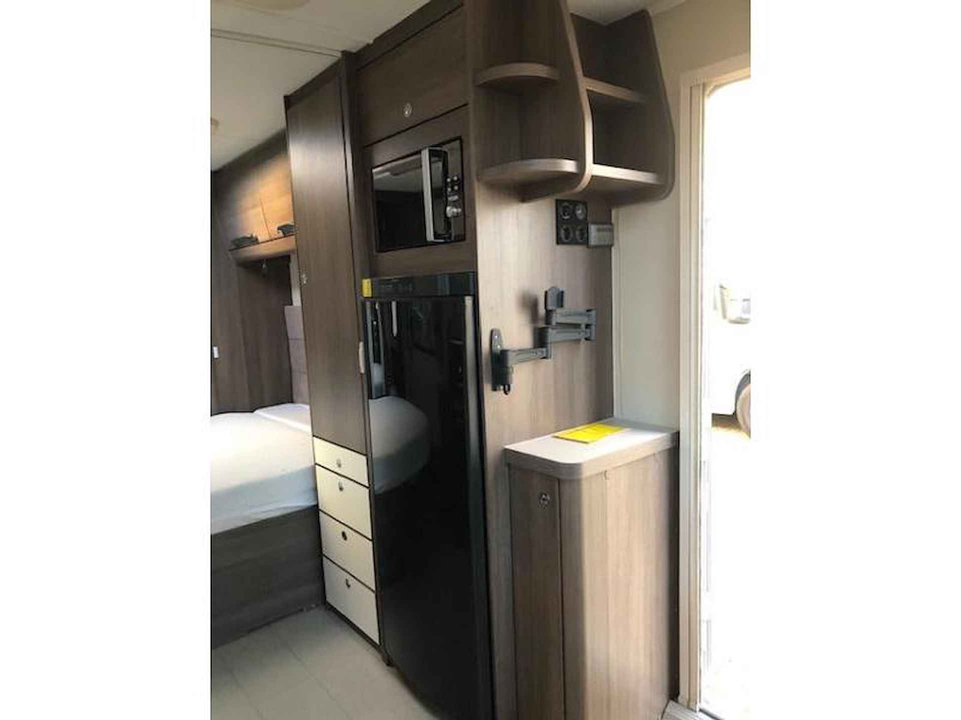 Elddis Buccaneer  levelsysteem, mover, - 7/19