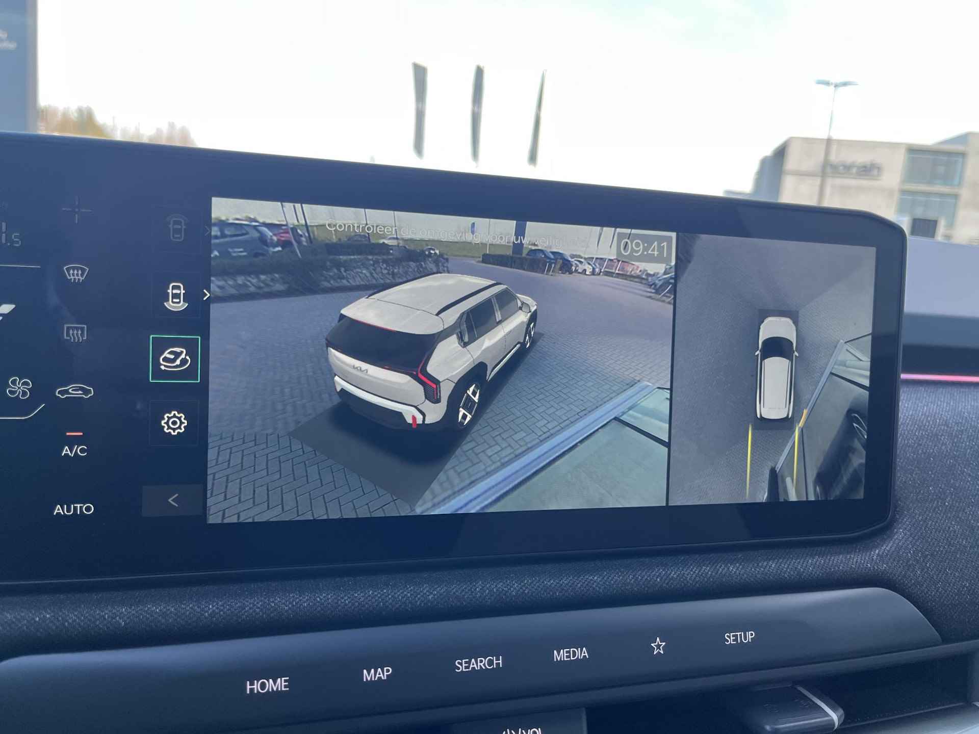 Kia EV3 GT-PlusLine 81.4 kWh | Beschikbaarheid op aanvraag | Panoramadak | 360° Camera | Smart Key | Stoelventilatie | Stoel & stuurverwarming | Achterbankverwarming | Elk. achterklep - 19/37