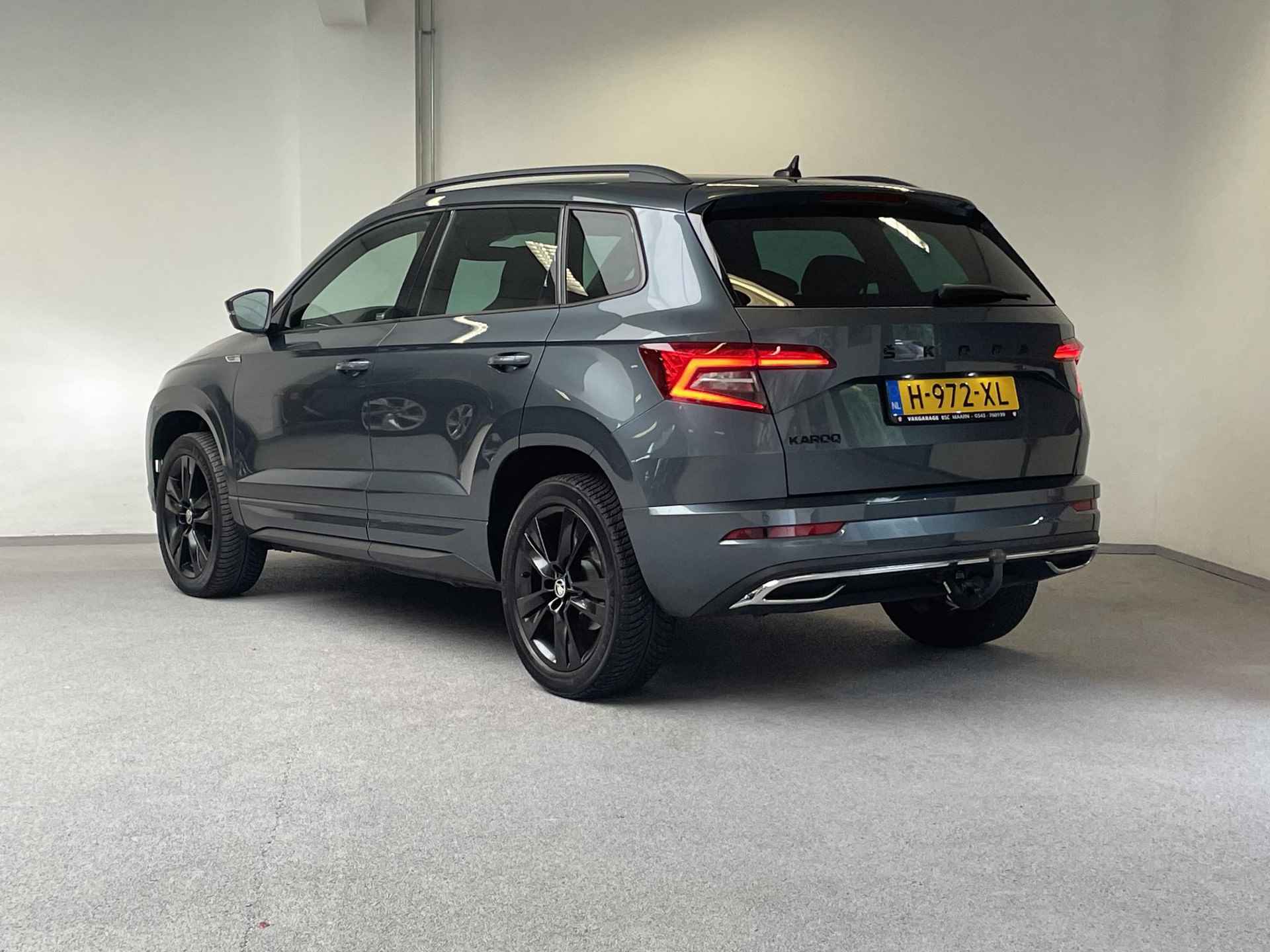 Skoda Karoq 1.5 TSI DSG Sportline | 1e-EIG. | ORG.NL | TREKHAAK | CAMERA | CARPLAY | STOEL.V.W. | - 7/44